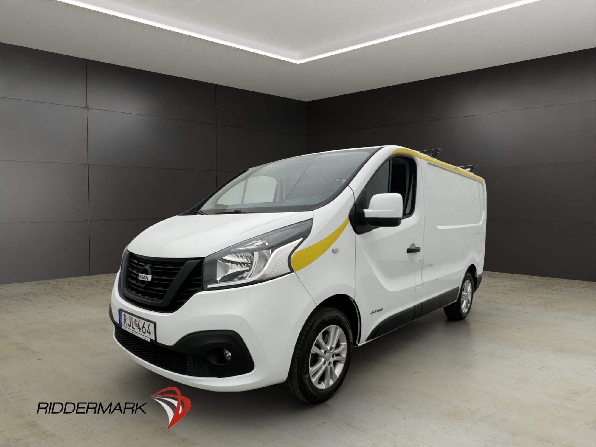 Nissan NV300