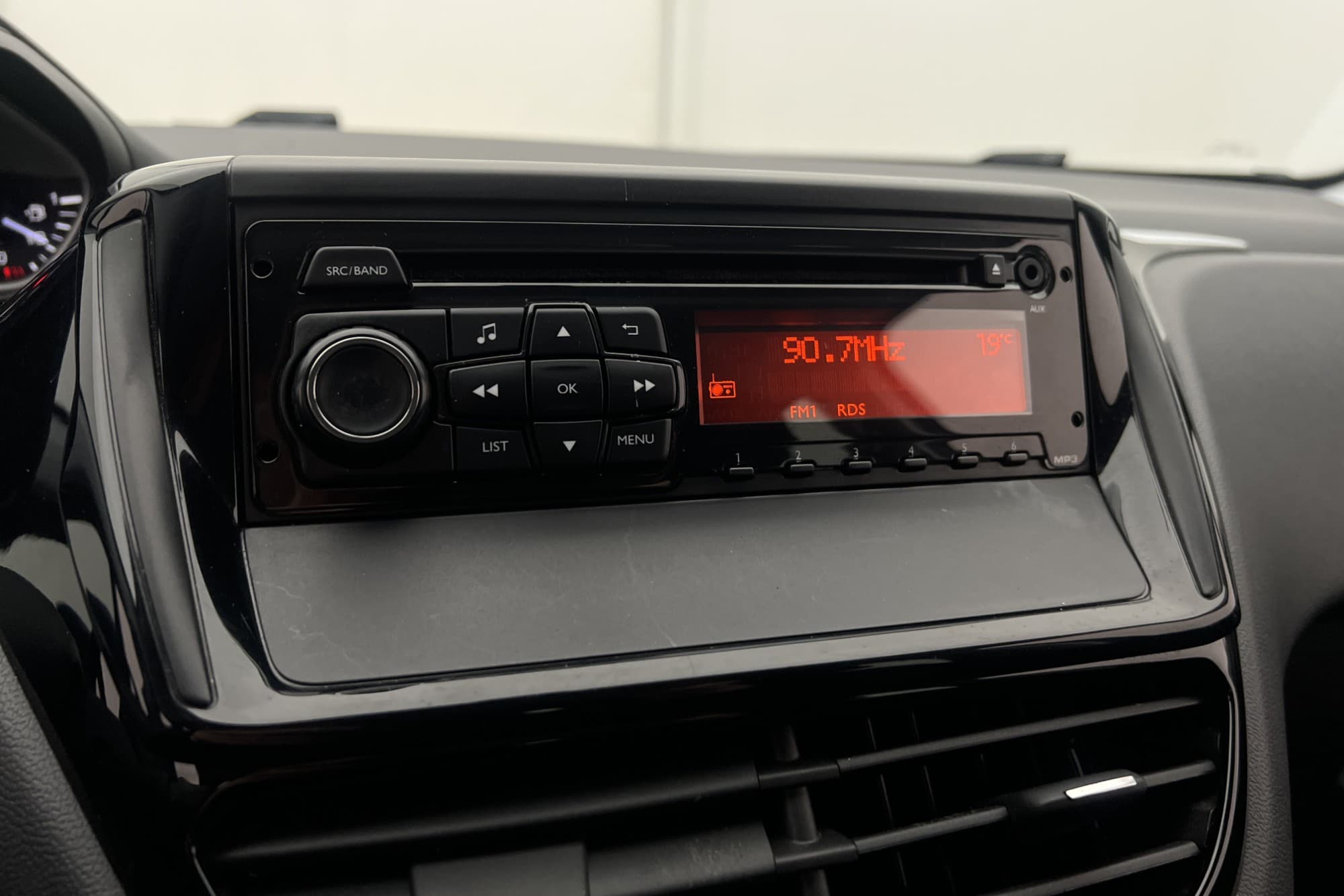 Peugeot 208 5-dörrar 1.0 PureTech 68hk Farthållare