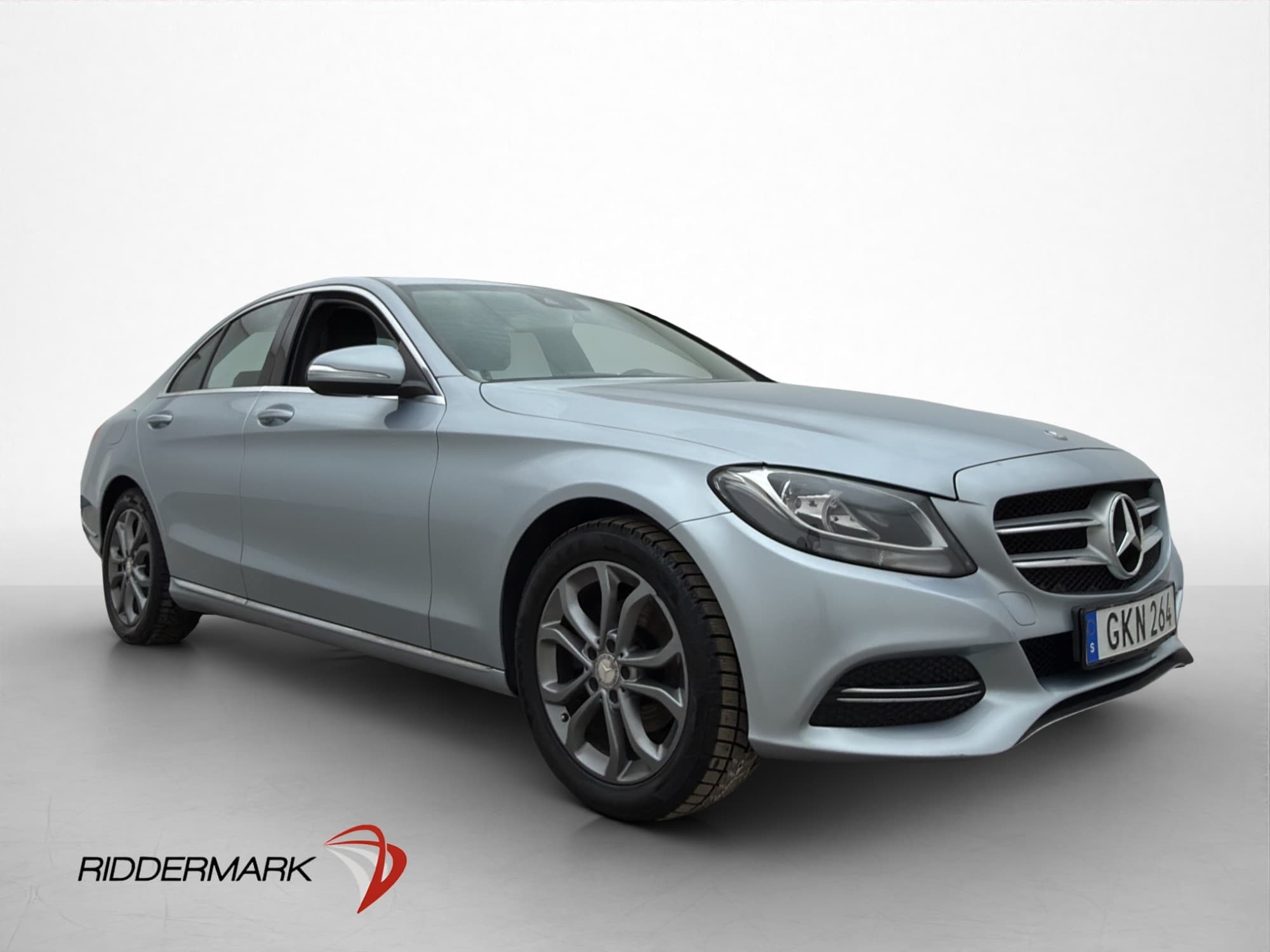 Mercedes-Benz C 180 156hk Avantgarde Navi LED Halvskinn