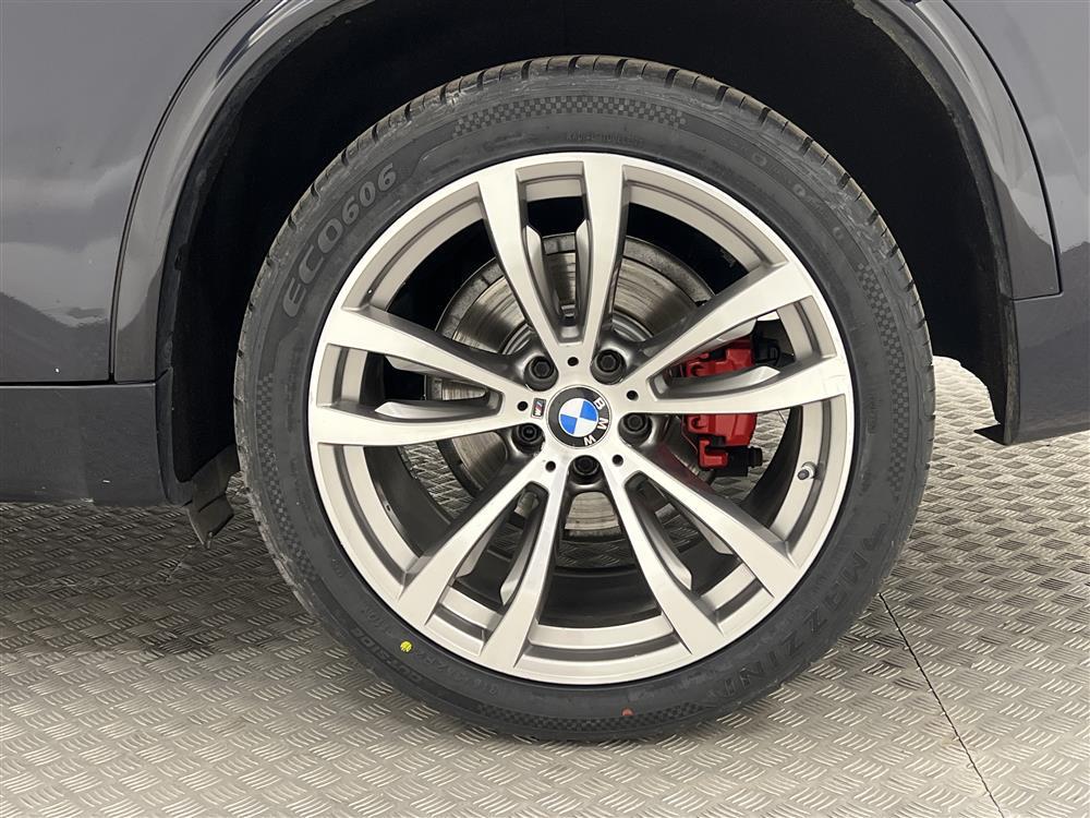 BMW X5 xDrive30d M Sport Värmare Panorama B&O Kamera Navi