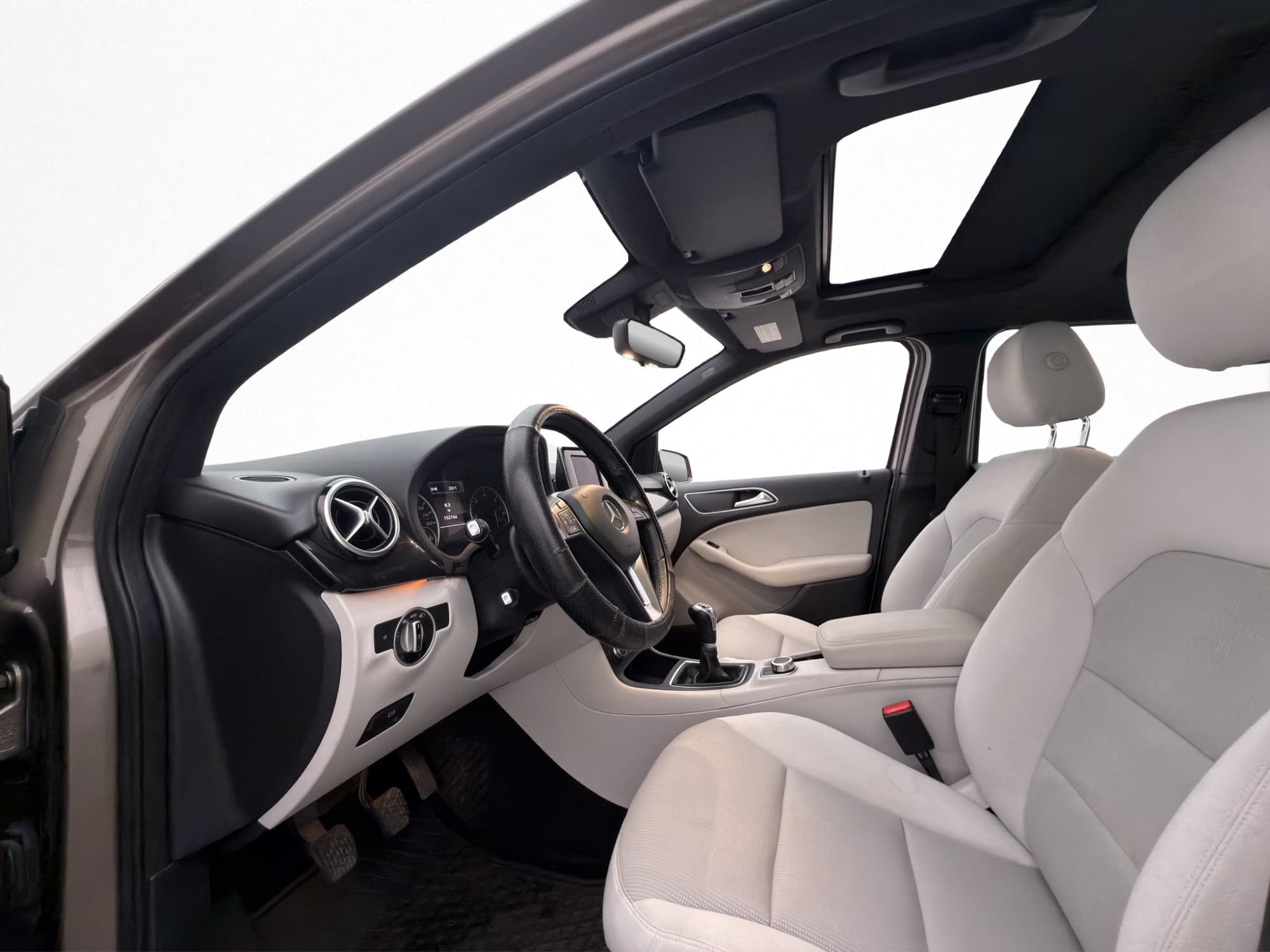 Mercedes-Benz B 180 109hk Pano P-Sensorer Farthållare Drag