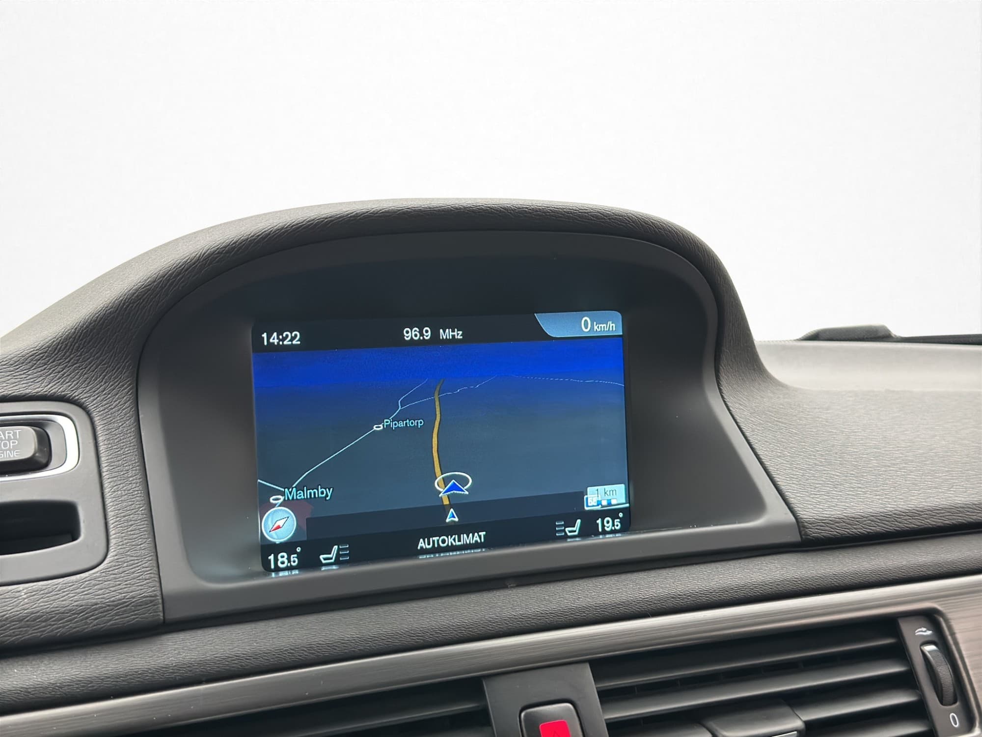 Volvo XC70 D4 AWD 181hk Summum Värmare Drag Skinn BLIS