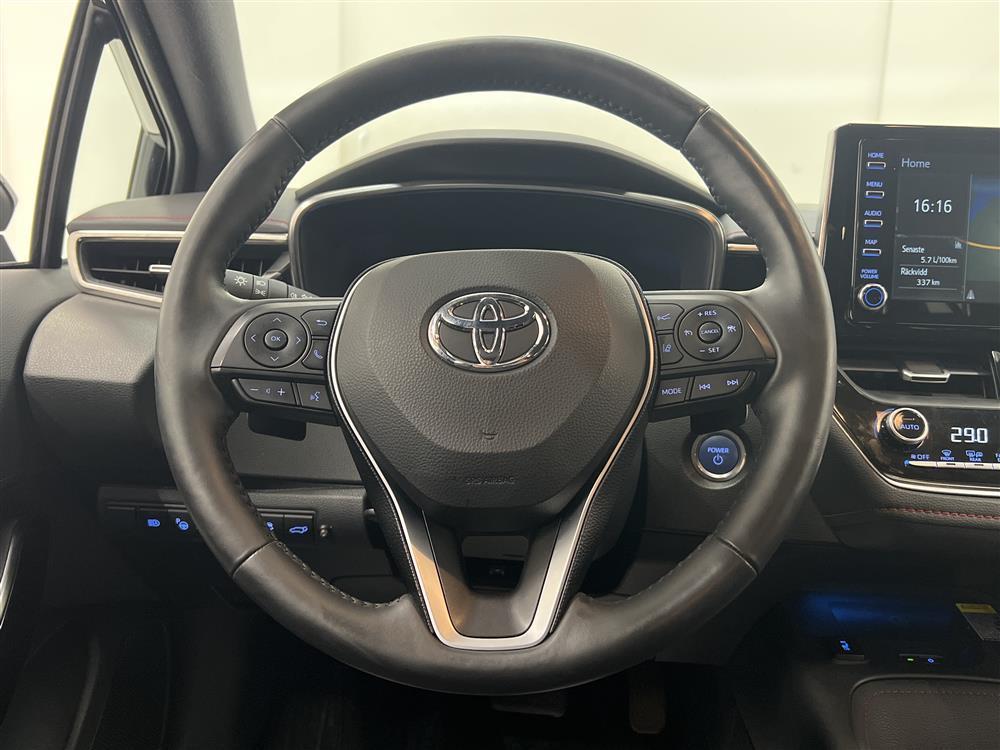 Toyota Corolla Hybrid 184hk  Executive M-Värm Drag Navi