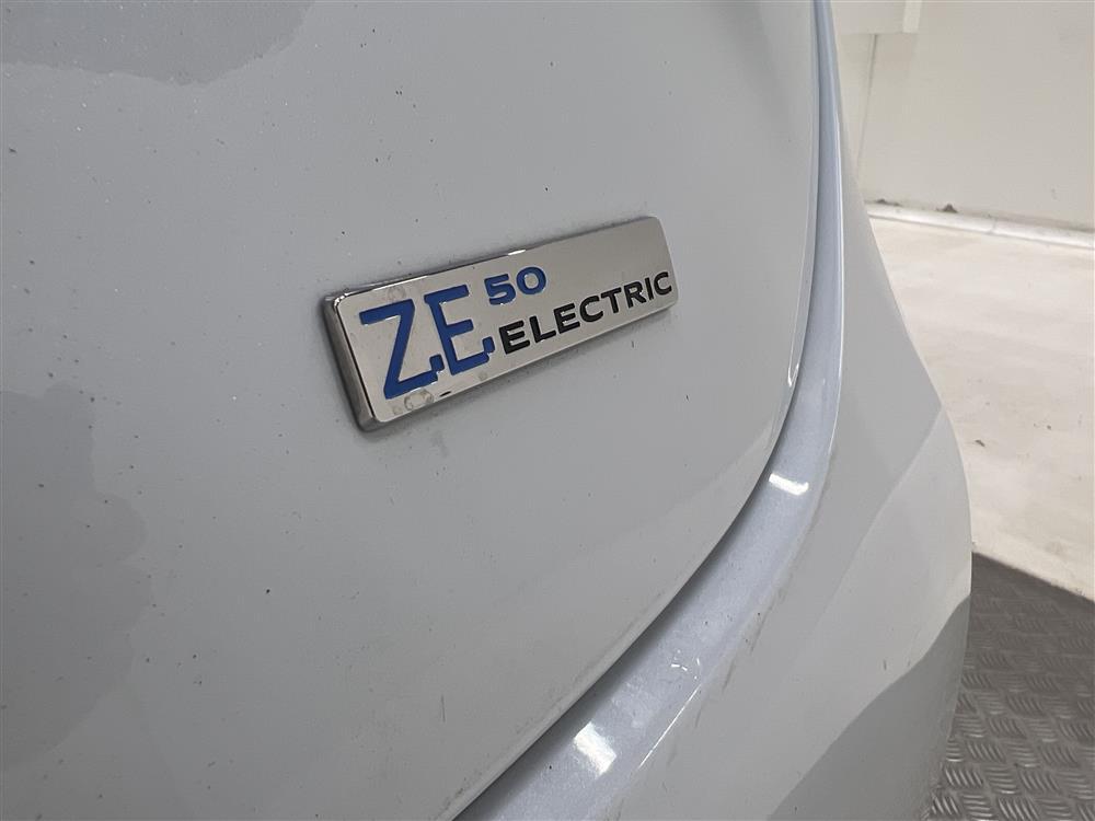 Renault Zoe 52 kWh R135 135hk Skinn BOSE Friköpt batteri interiör