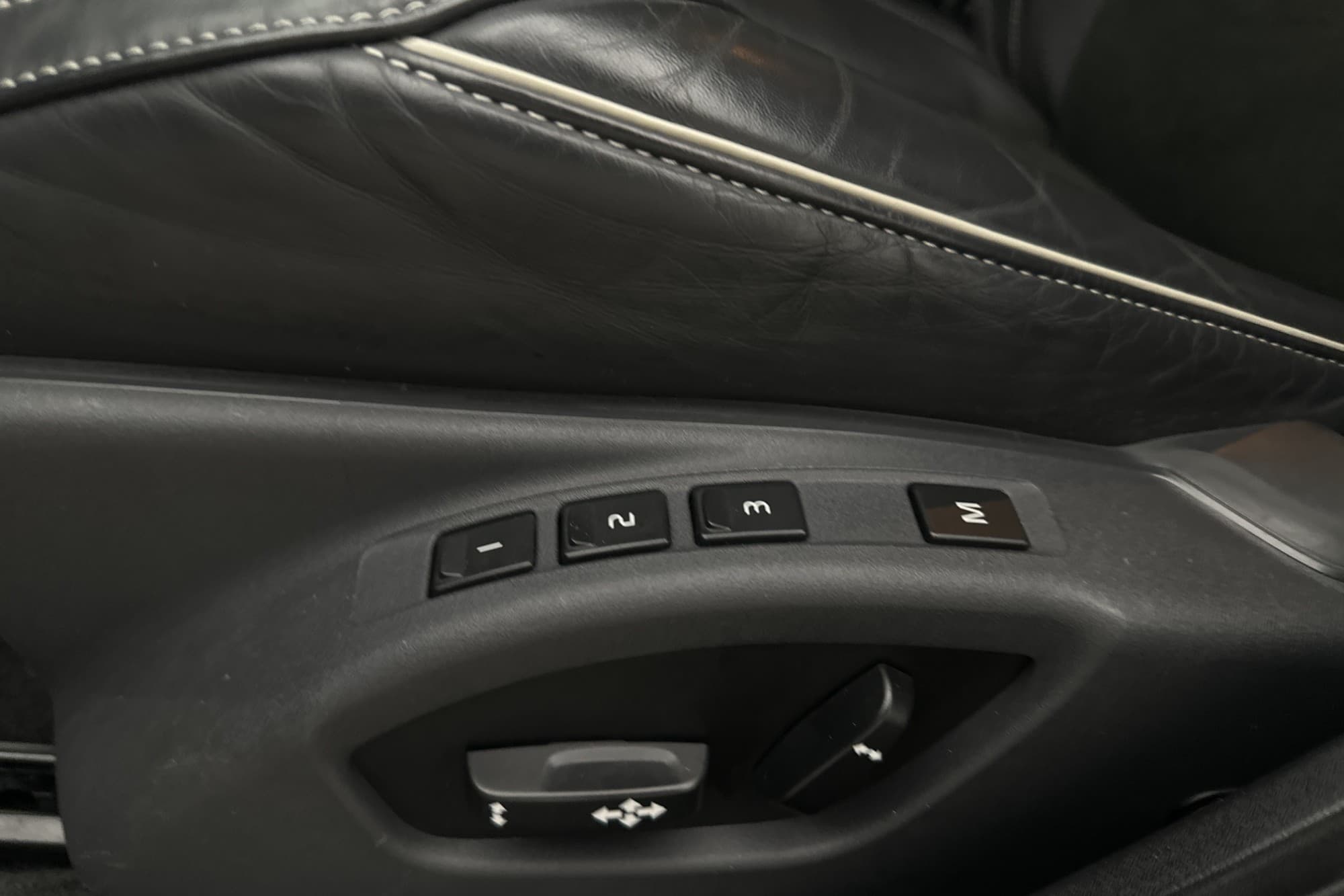 Volvo S60 Polestar D4 200hk R-Design Värm Kamera Keyless GPS