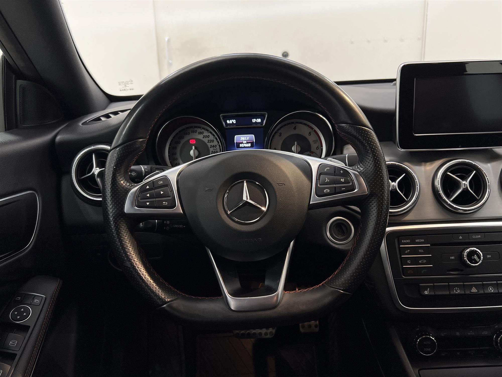 Mercedes-Benz CLA 200 Shooting Brake AMG Välservad 0,41L/mil