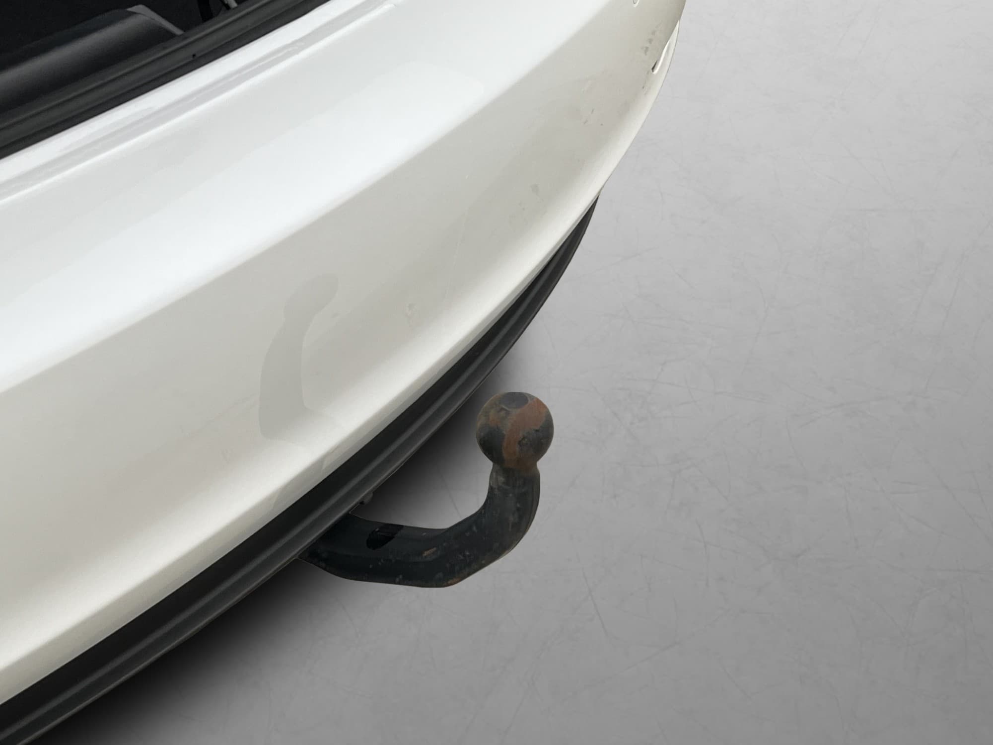 Tesla Model 3 Long Range AWD Värmepump Pano Drag Autopilot