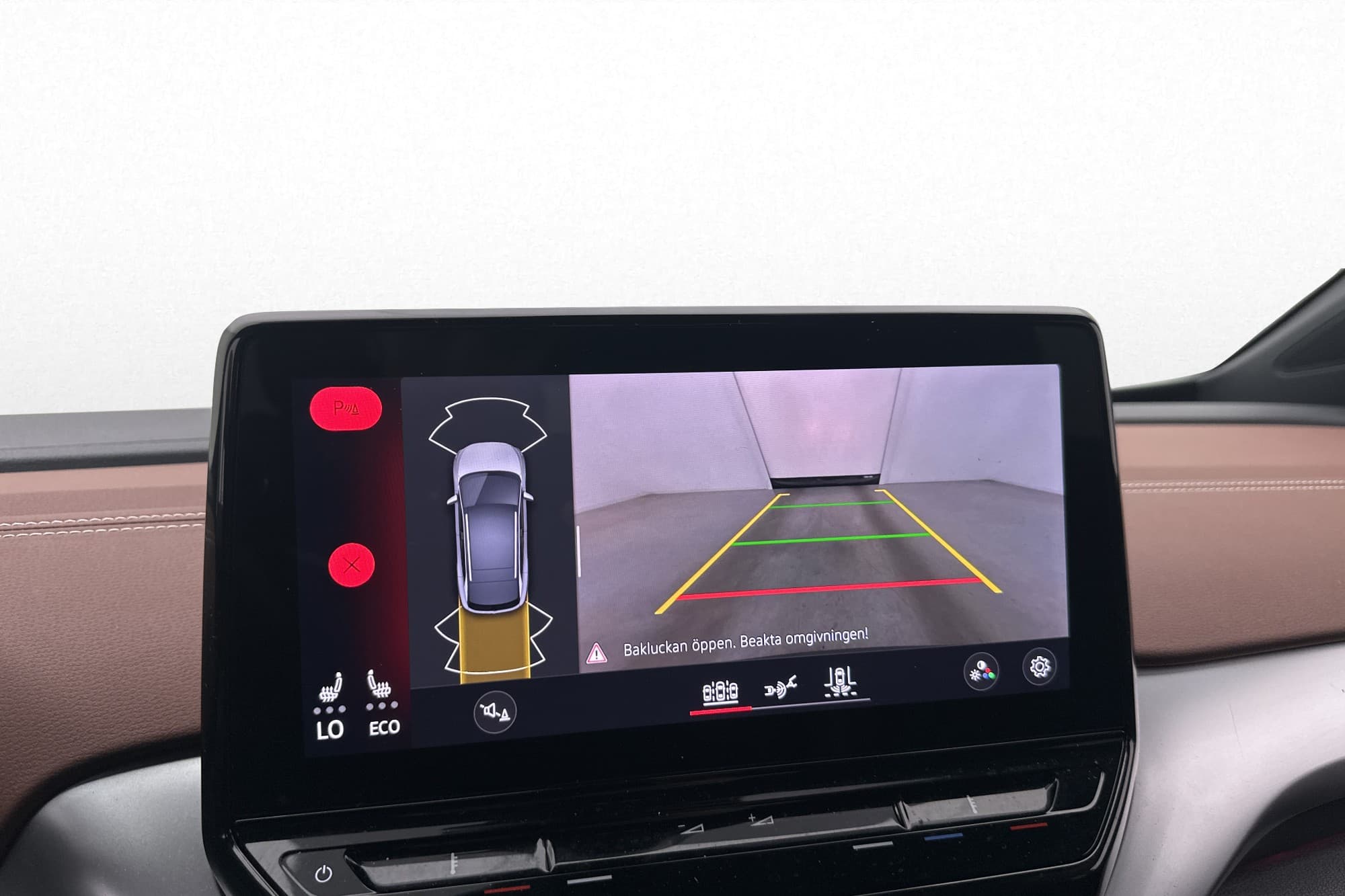 Volkswagen ID.4 Pro Performance Värmare Kamera CarPlay MOMS