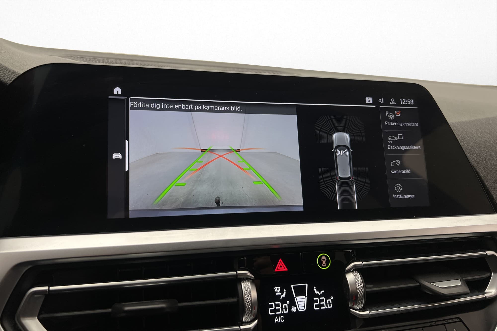 BMW 320 d 190hk xDrive M Sport Kamera Cockpit Navi Drag