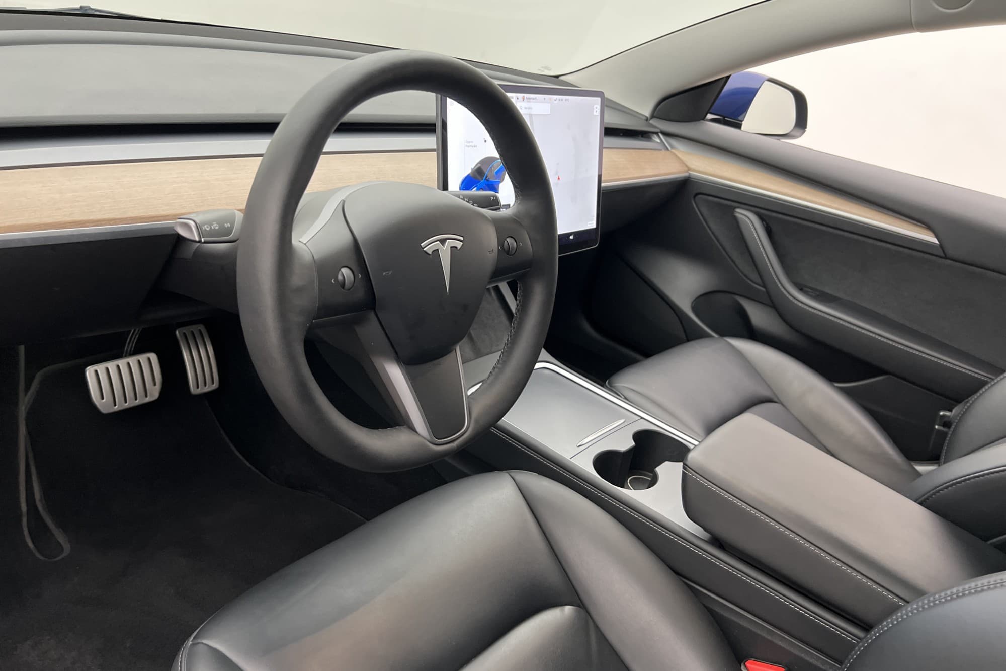 Tesla Model 3 Performance Autopilot En-Brukare Svensksåld