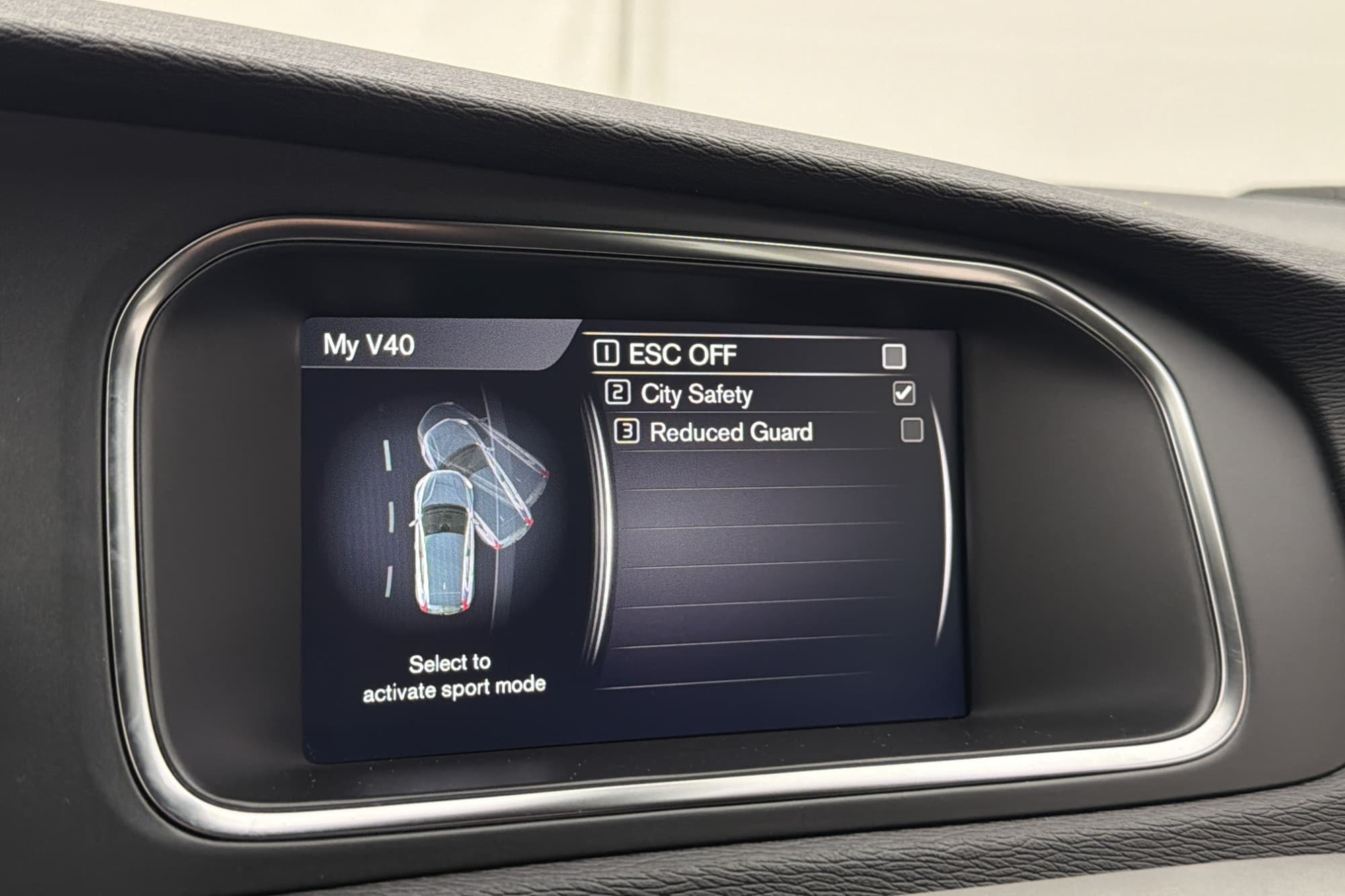 Volvo V40 T3 152hk Kinetic Värmare Farthållare