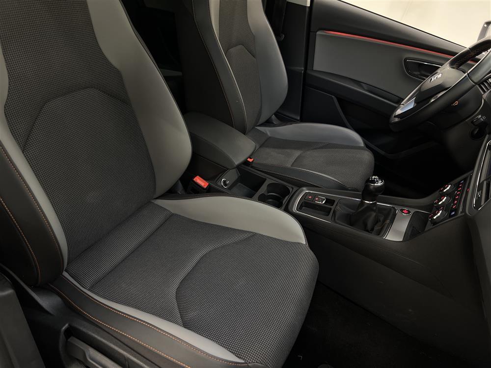 SEAT Leon X-Perience 1.6 TDI 115hk 4Drive  Bkamera 0,52l/mil