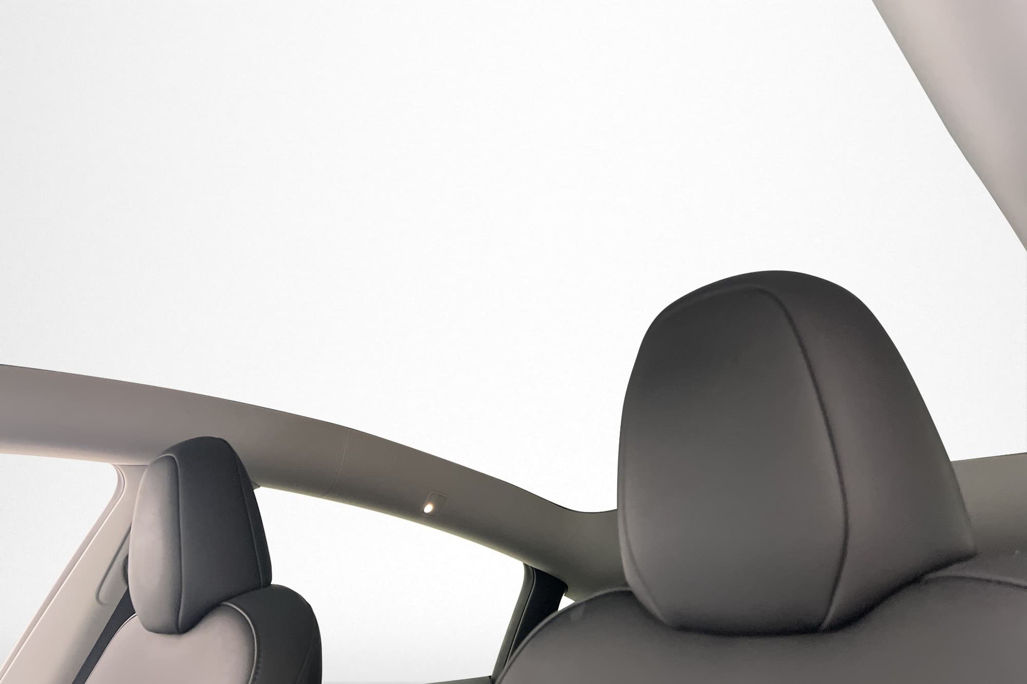 Tesla Model Y Standard Range Drag Autopilot MOMS