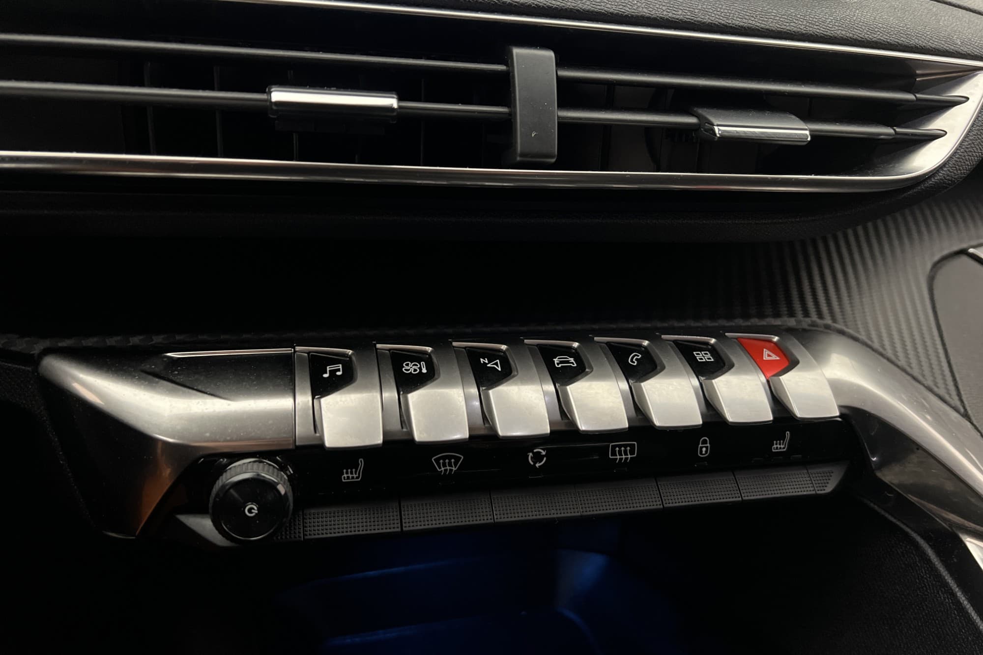 Peugeot 5008 1.2 131hk 7-Sits CarPlay Sensorer