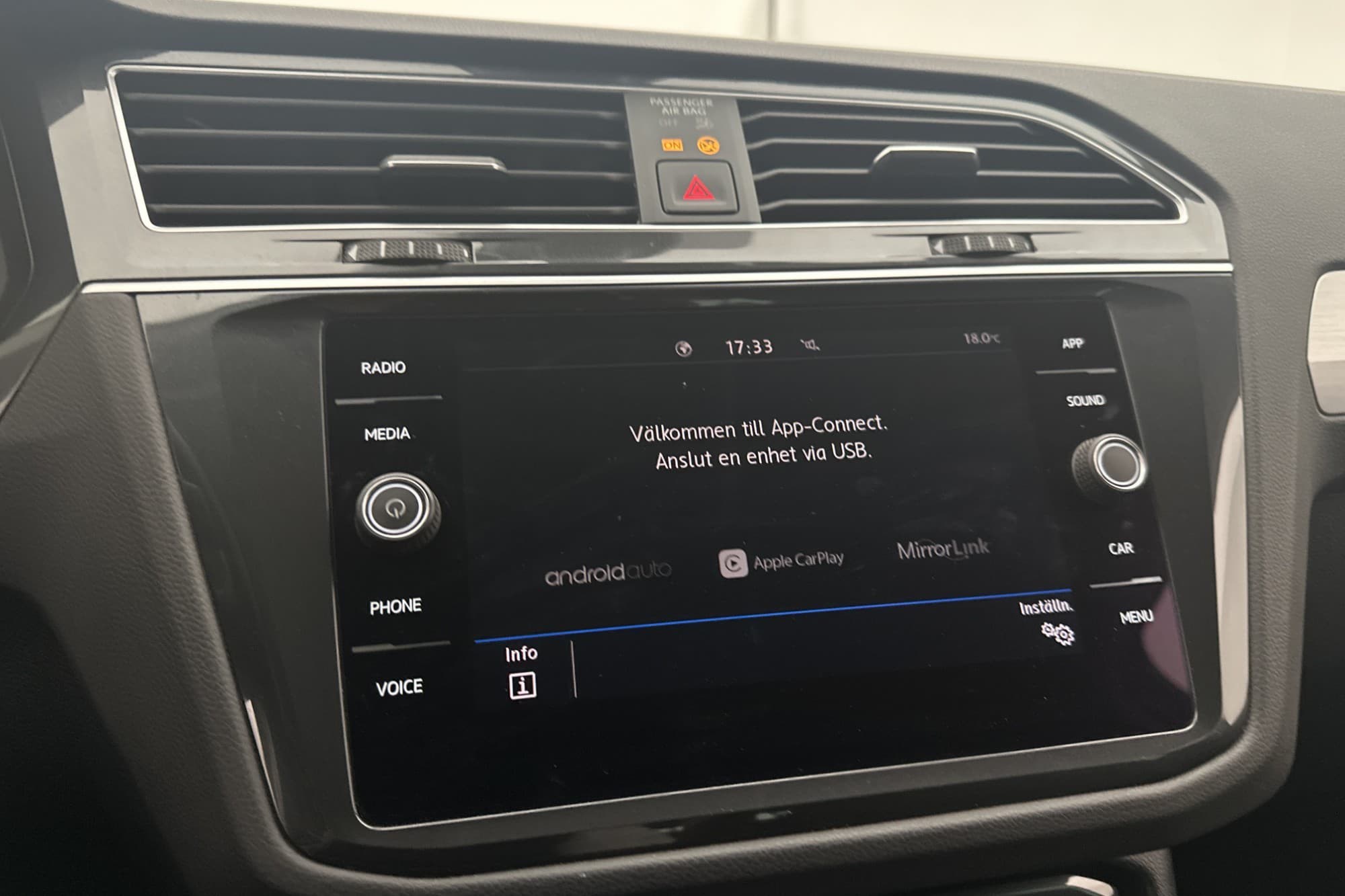 Volkswagen Tiguan 2.0 TDI 4M R Line Värmare Carplay Drag