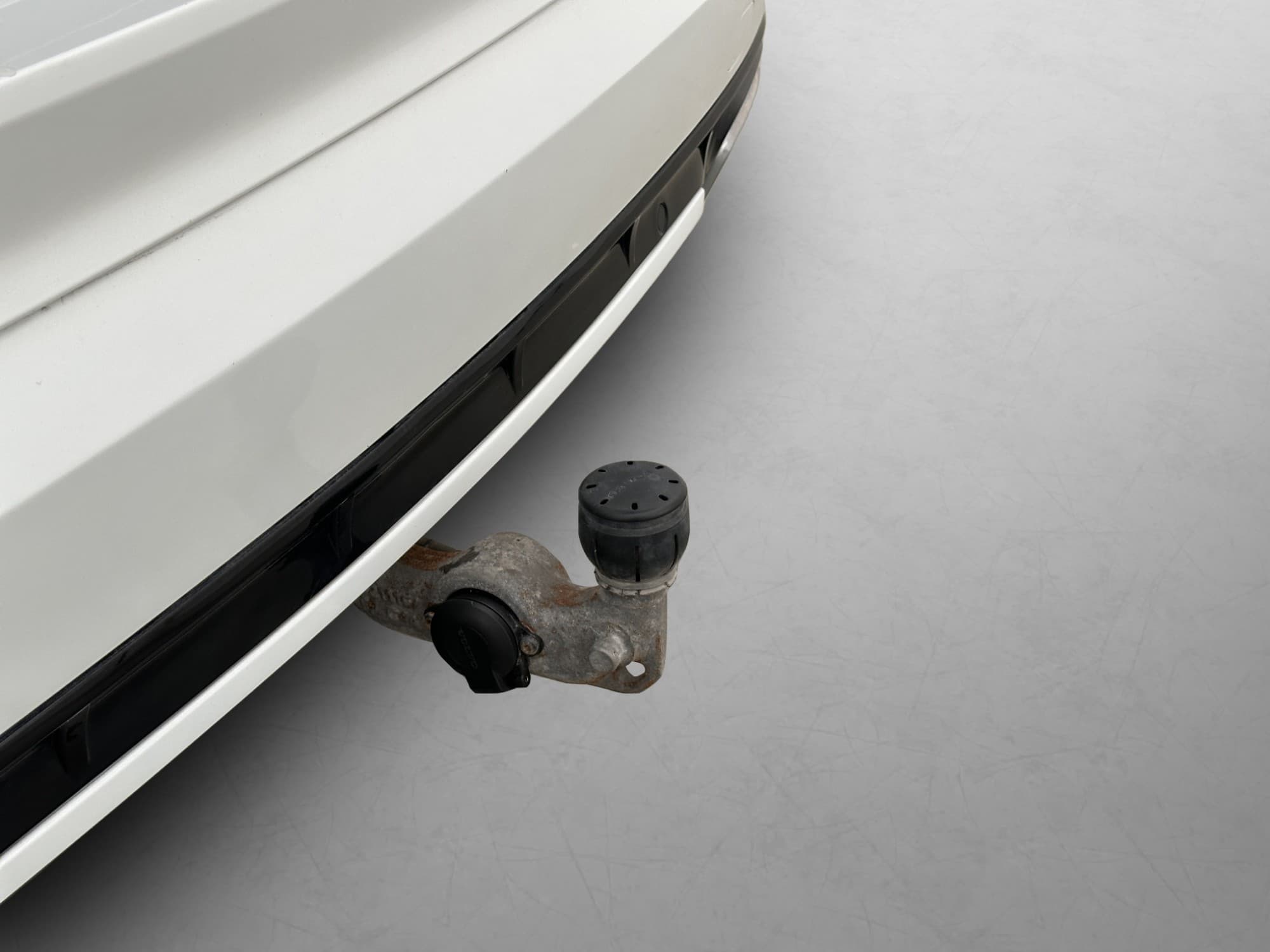 Volvo XC90 T8 AWD R Design Pano B&W Luft Head Up 360° Drag