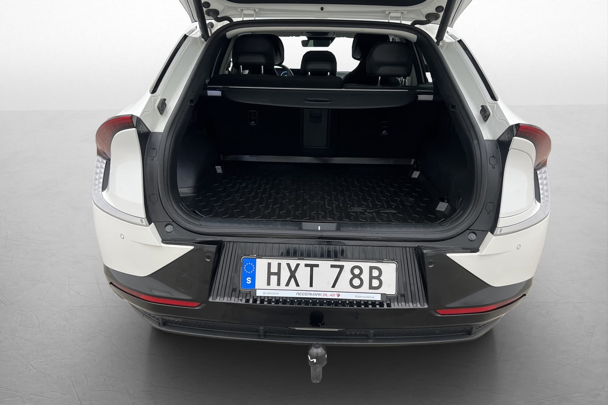 Kia EV6 77.4 kWh AWD Special Edition Drag Kamera Skinn MOMS