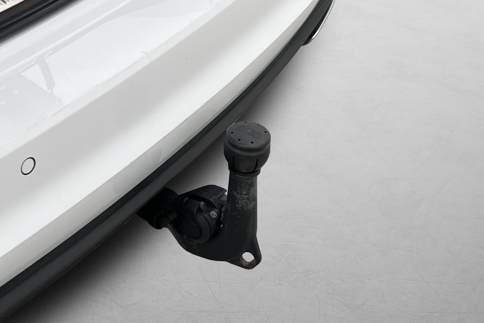 Audi A4 Avamt 40 TFSI Q Proline Värmare Ambient Drag MOMS