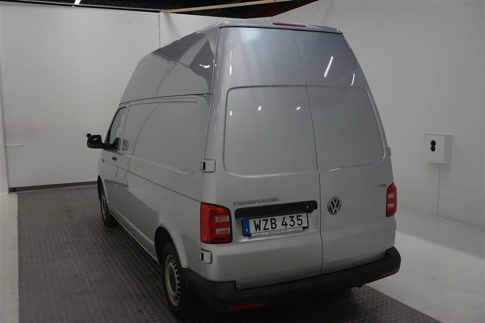 Volkswagen Transporter 2.0 150hk L2H2 Värmare 0.64l/mil exteriör