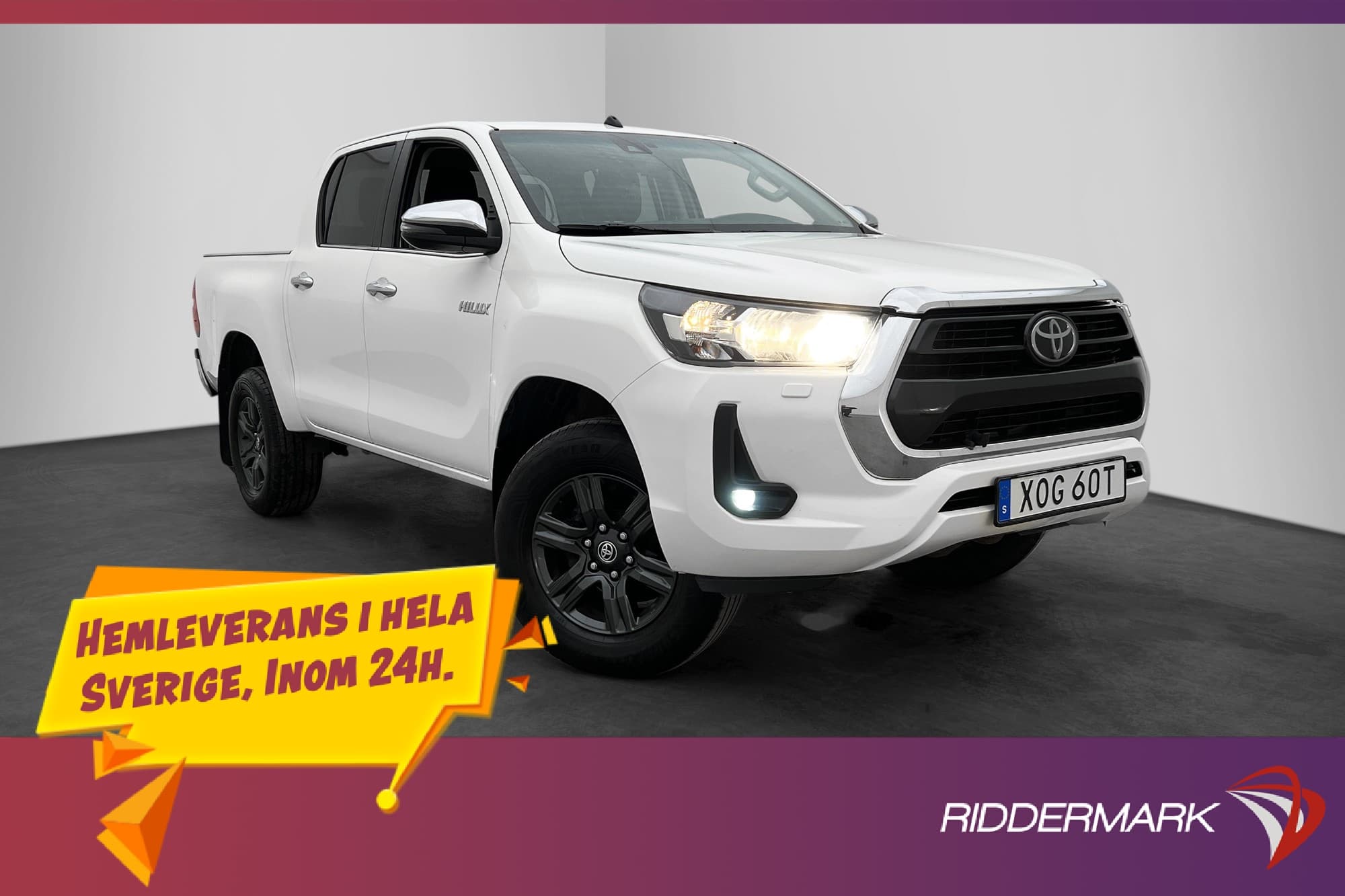 Toyota Hilux Hero 2.4 AWD M/K-Värmare Drag Kamera Diff Moms