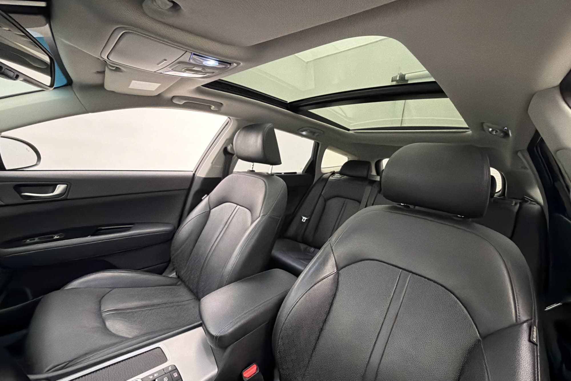 Kia Optima Plug-in 205hk Advance Plus 2 Pano H/K Värm Drag