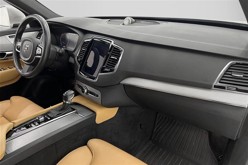 Volvo XC90 D5 AWD 235hk Inscription B&W 7-Sits Värmare Skinninteriör