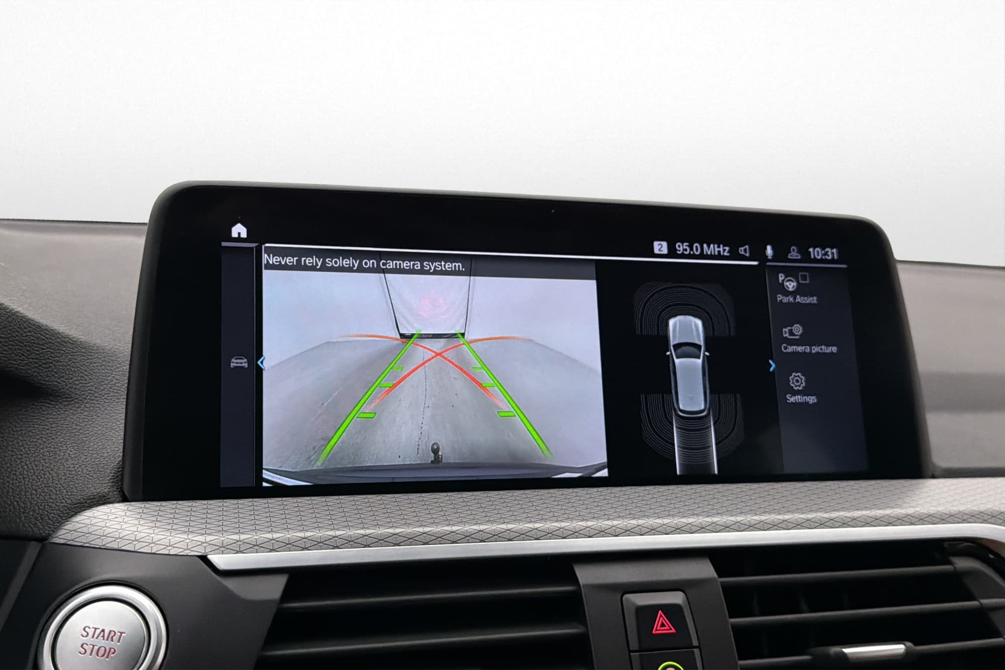 BMW X3 xDrive30e 292hk M Sport Cockpit Kamera Drag Navi