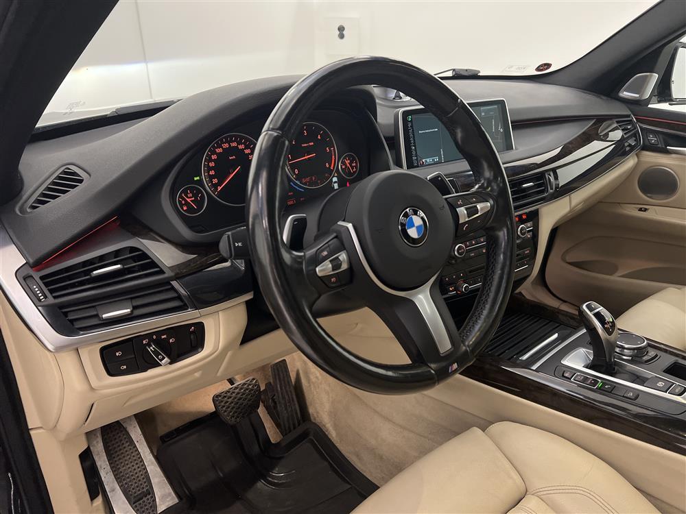 BMW X5 xDrive30d M Sport Värmare Panorama B&O Kamera Navi