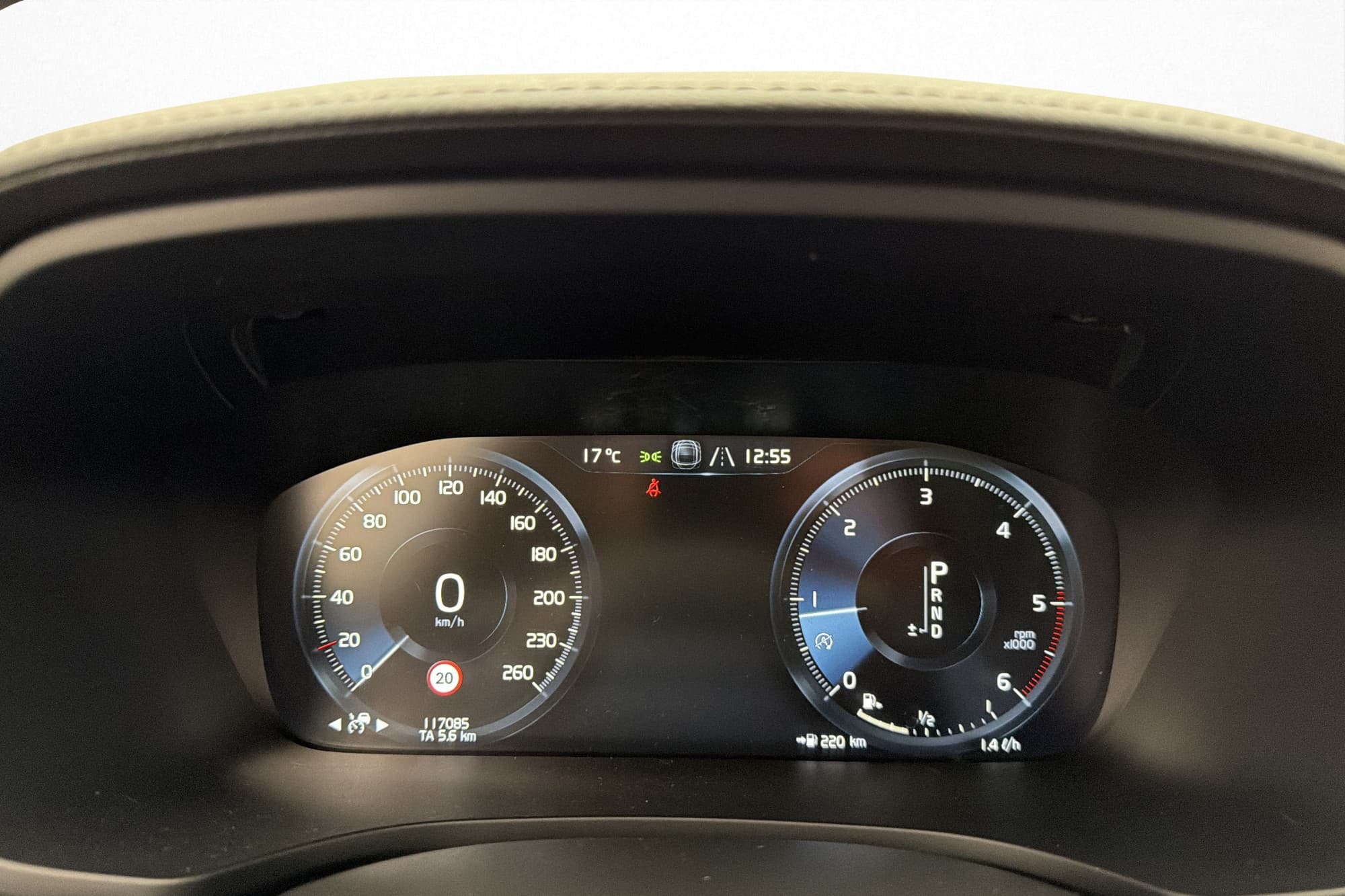 Volvo V60 D4 190hk Inscription Panorama 360° H/K Värmare HUD