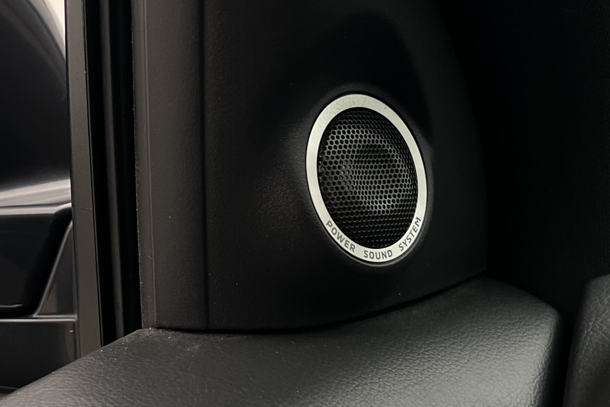 Mitsubishi Outlander PHEV 224hk AWD Business 360° Pano Drag