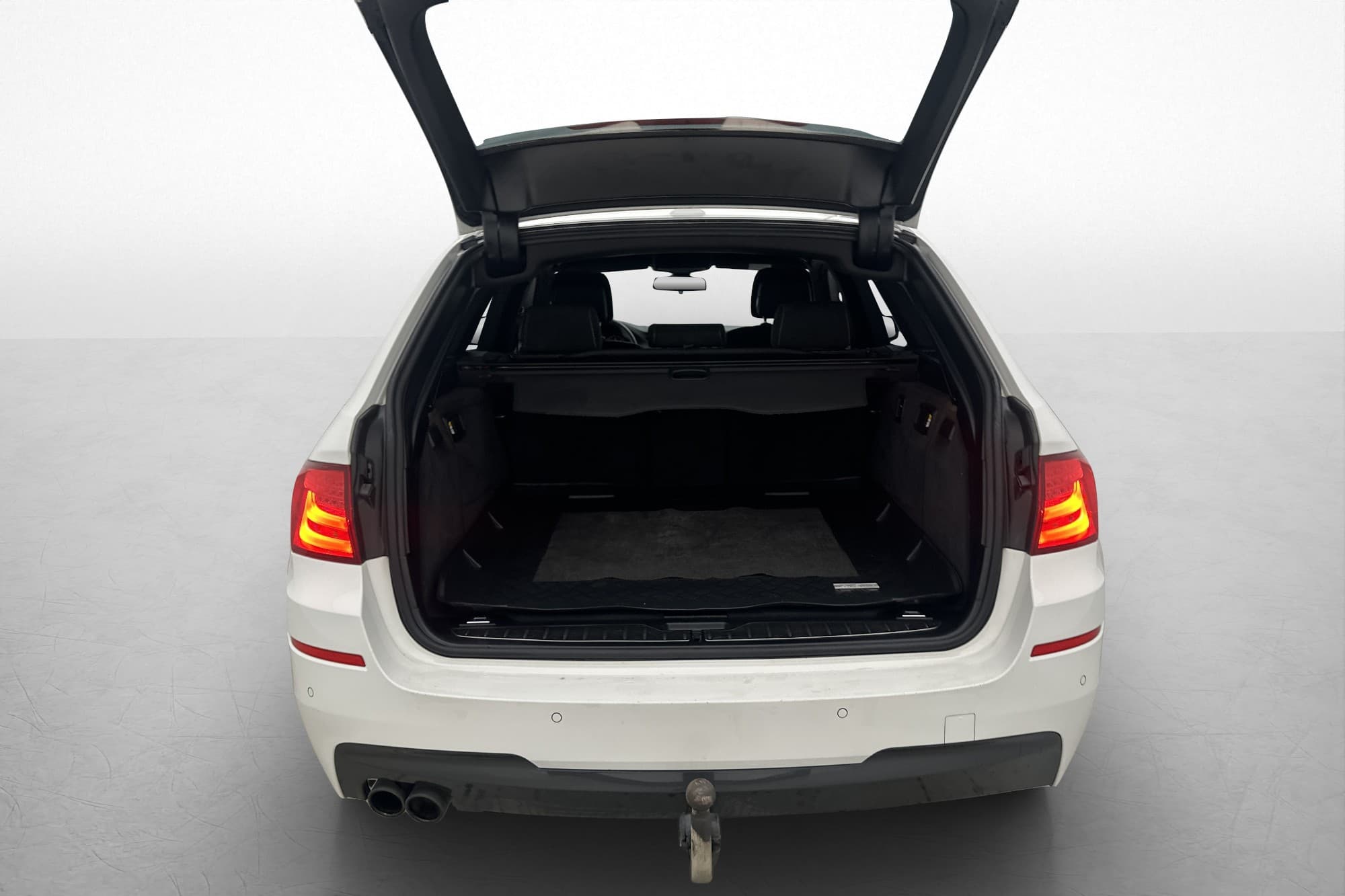 BMW 520 d M Performance 200hk M Sport Dragkrok M-Värmare