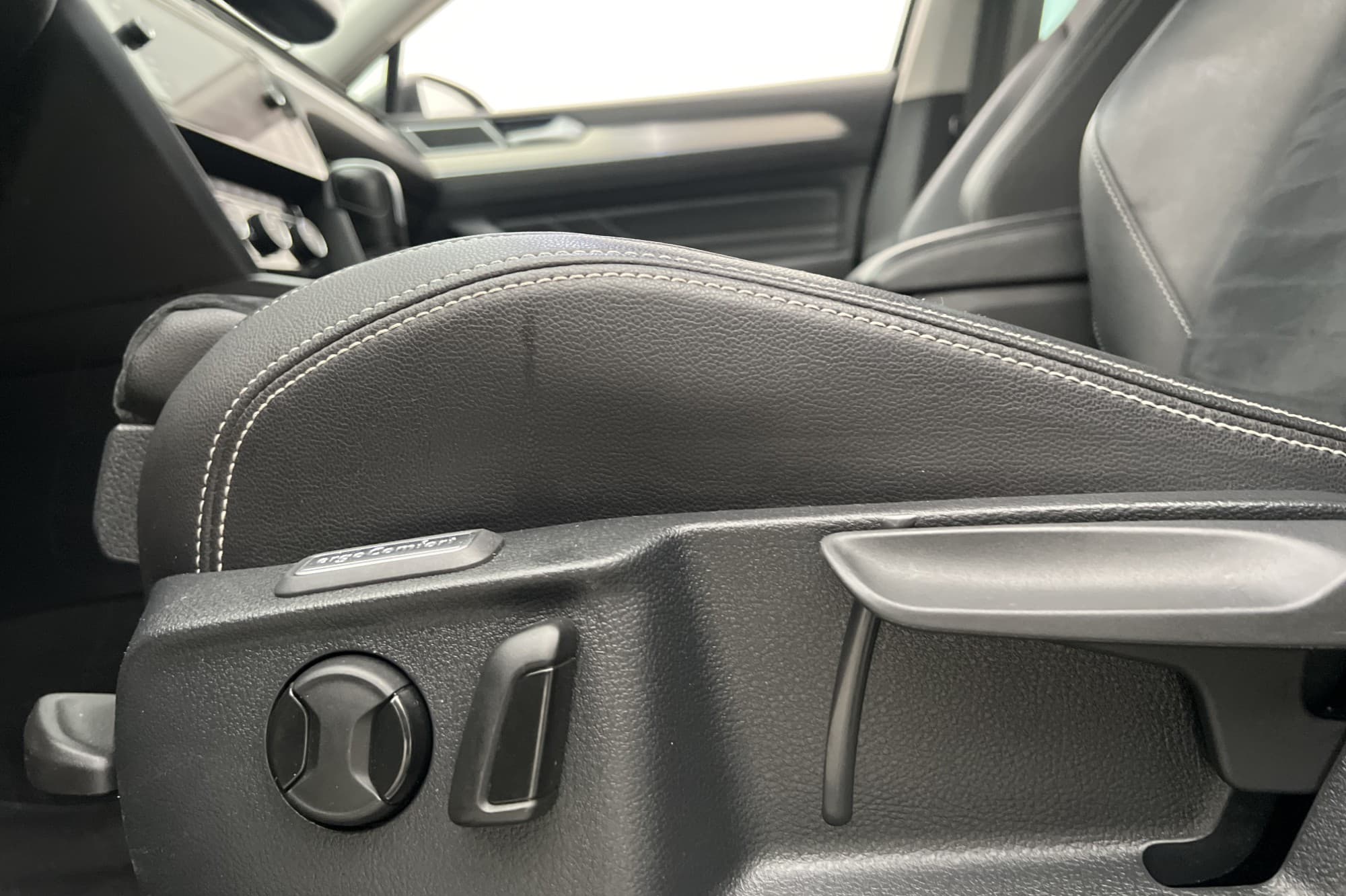 Volkswagen Passat 2.0 TDI GT Highline Navi Adaptiv-f Alcanta