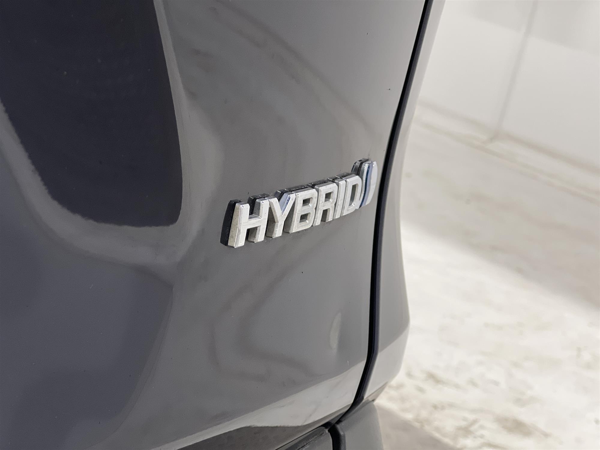 Toyota RAV4 Hybrid AWD 222hk 1 Brukare Drag Keyless B-Kam 