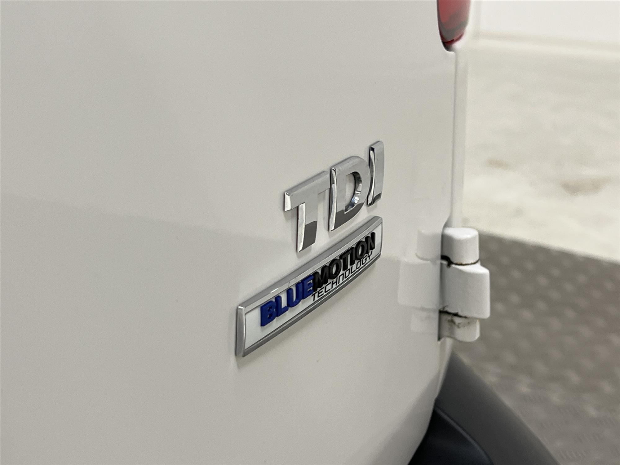 Volkswagen Caddy Maxi 2.0TDI Automat Dragkrok Värmare  