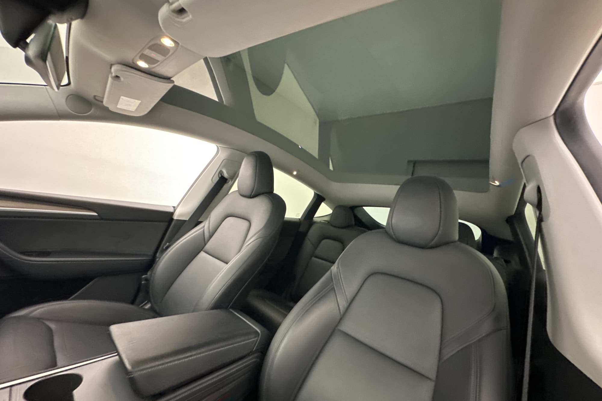 Tesla Model Y Long Range AWD Dragkrok Autopilot Sv.Såld MOMS