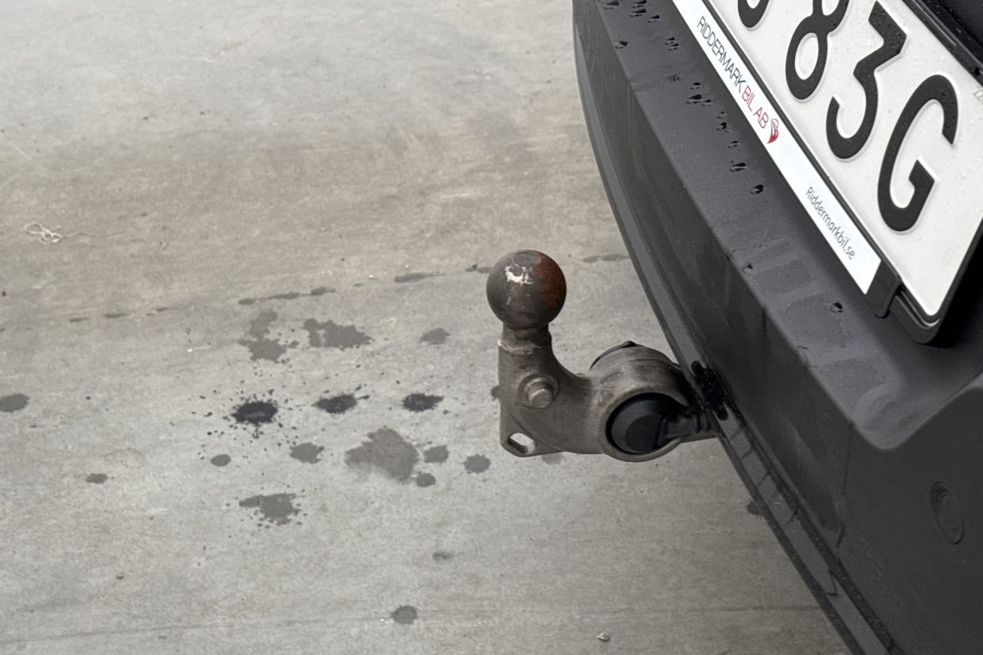 Volvo XC40 Recharge Twin Motor Plus Värm Drag Kamera MOMS