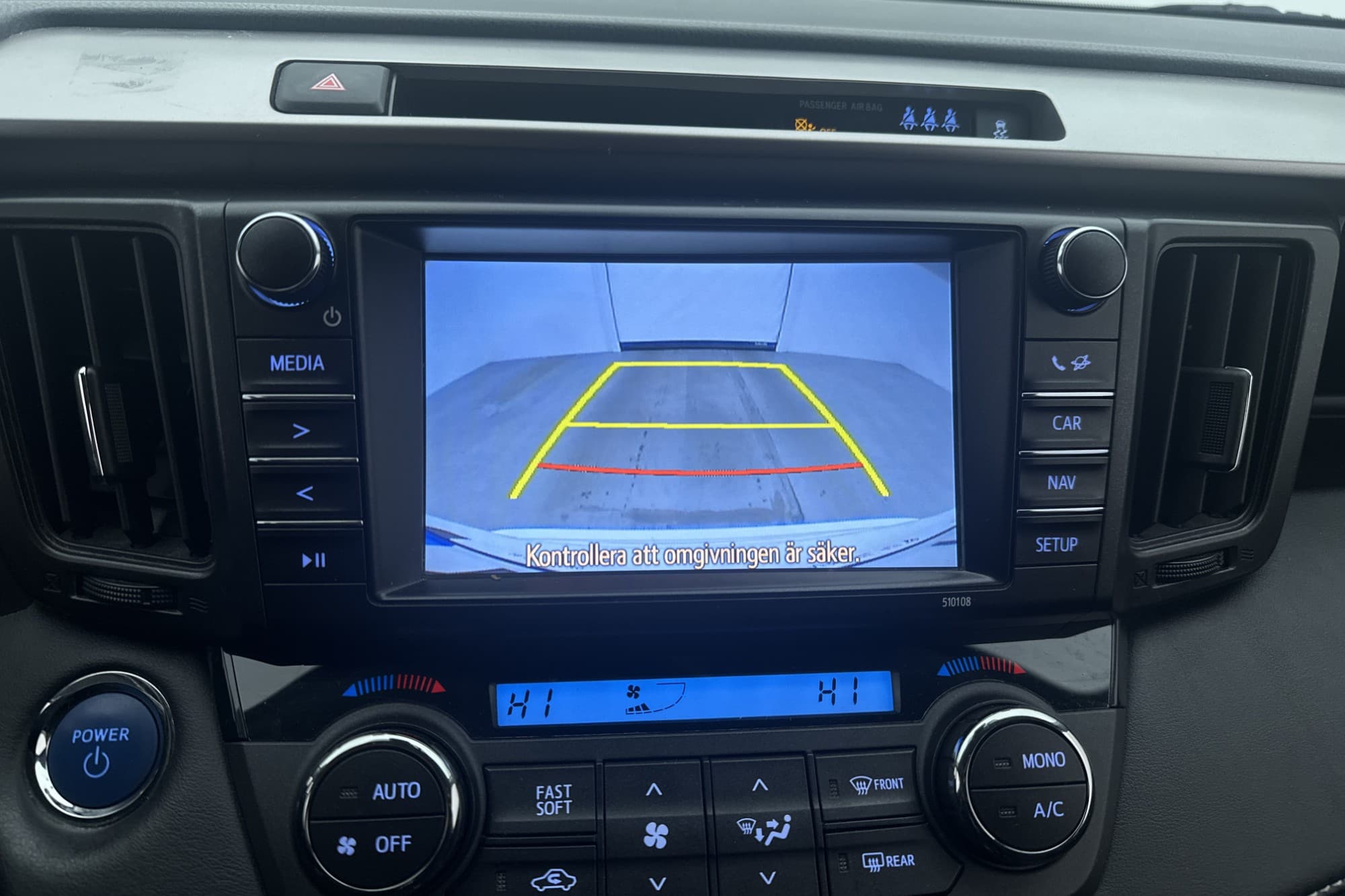 Toyota RAV4 Hybrid AWD 197hk Active M-Värmare Kamera