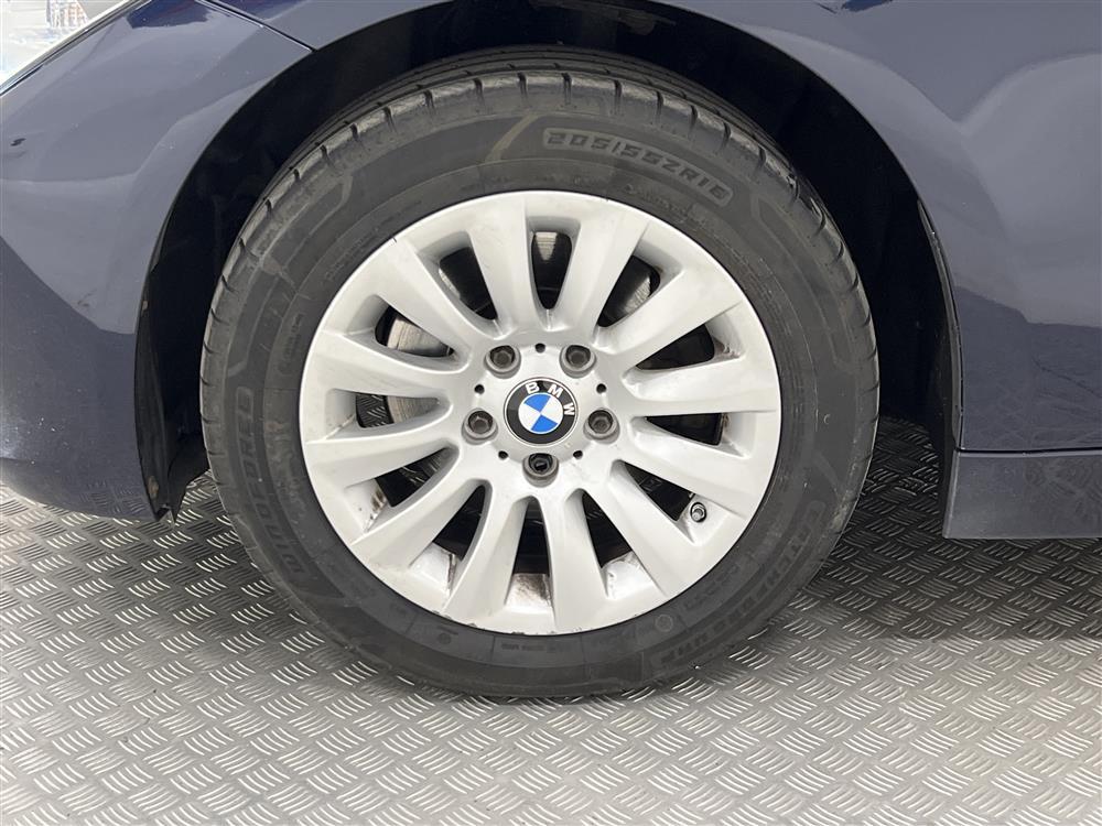 BMW 320d xDrive 184hk M&K-Värmare HiFi Skinn 0.44L/milinteriör