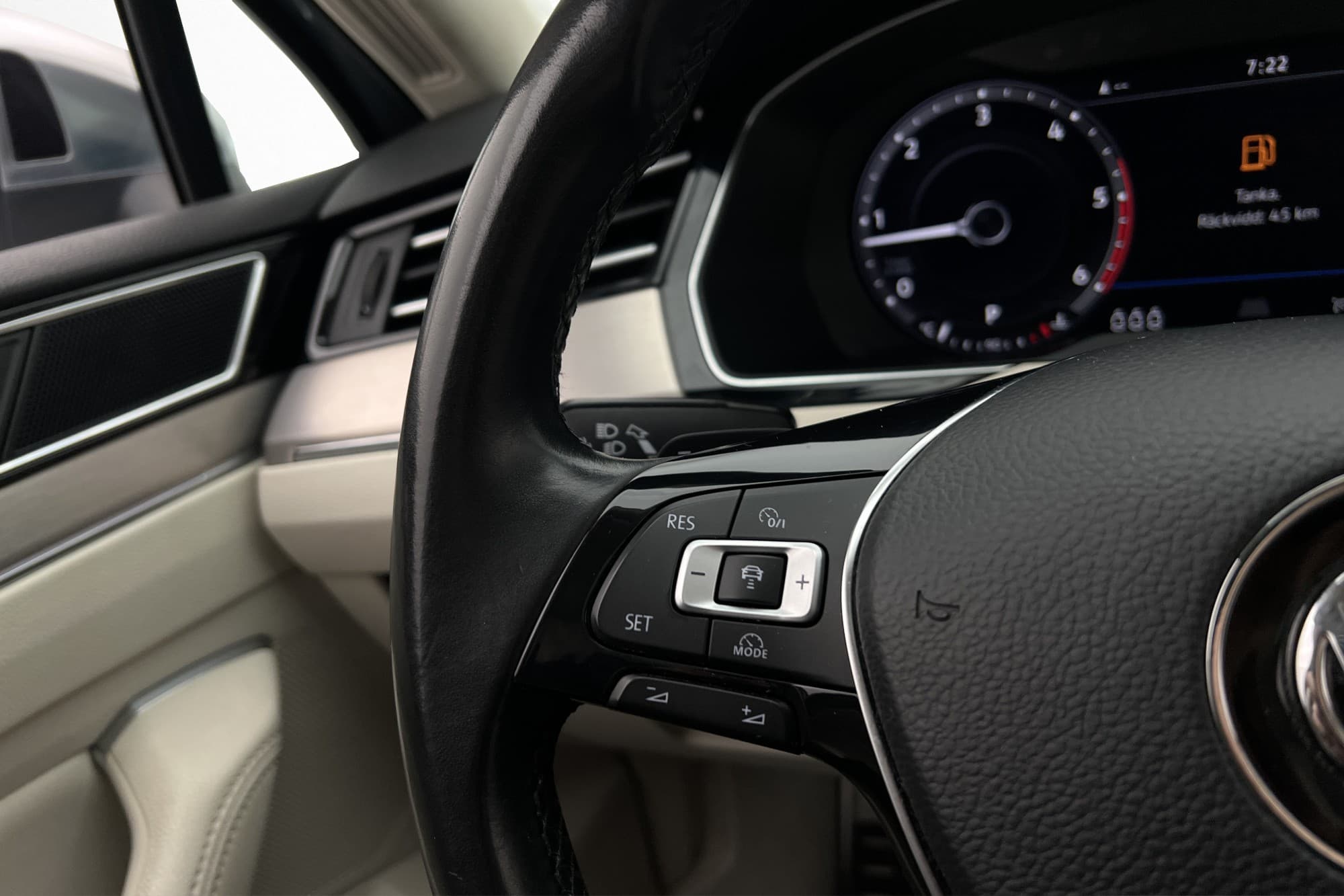 Volkswagen Passat Alltrack TDI 4M 190hk Pano Cockpit Drag