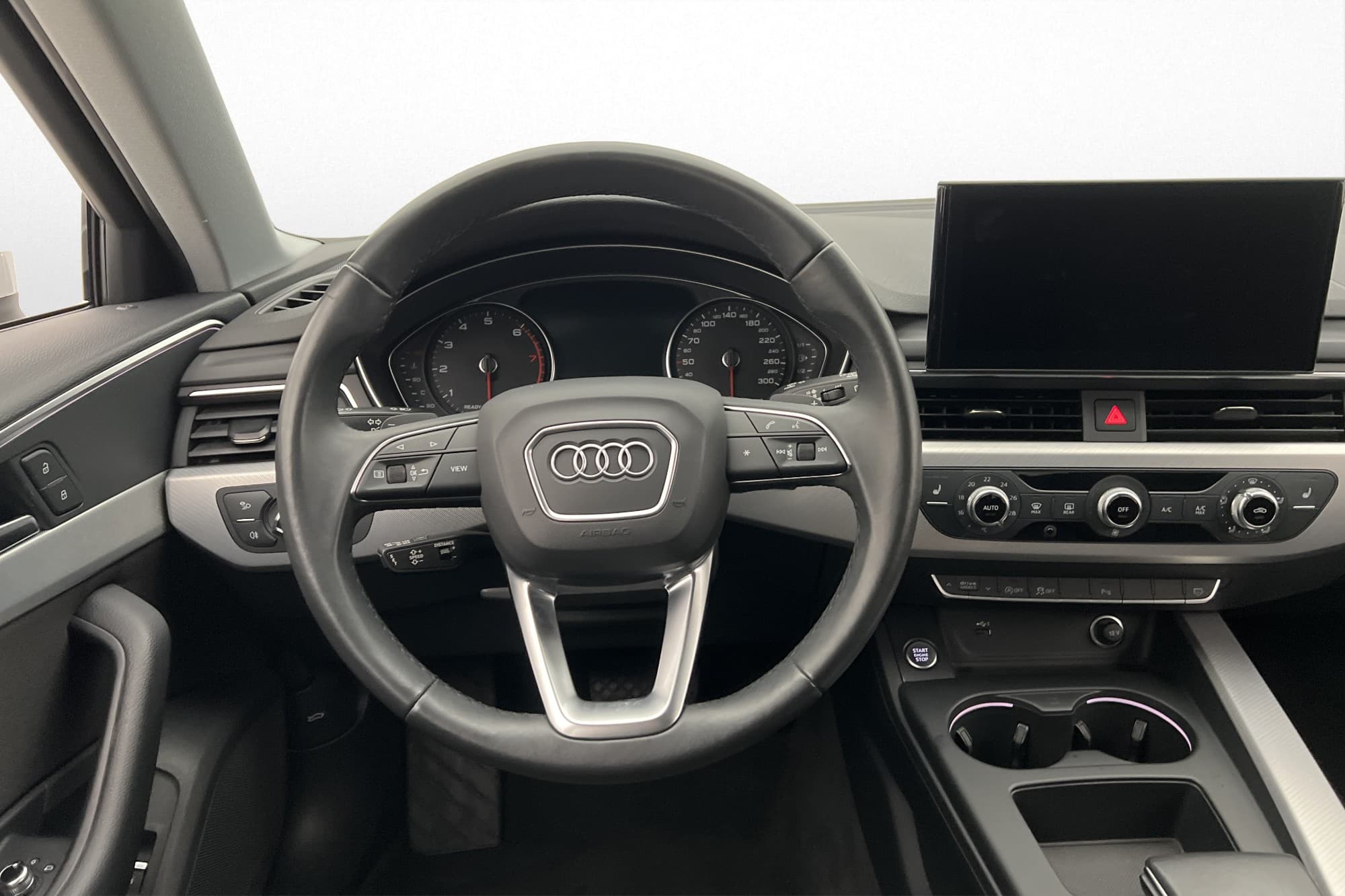 Audi A4 Avamt 40 TFSI Q Proline Värmare Ambient Drag MOMS