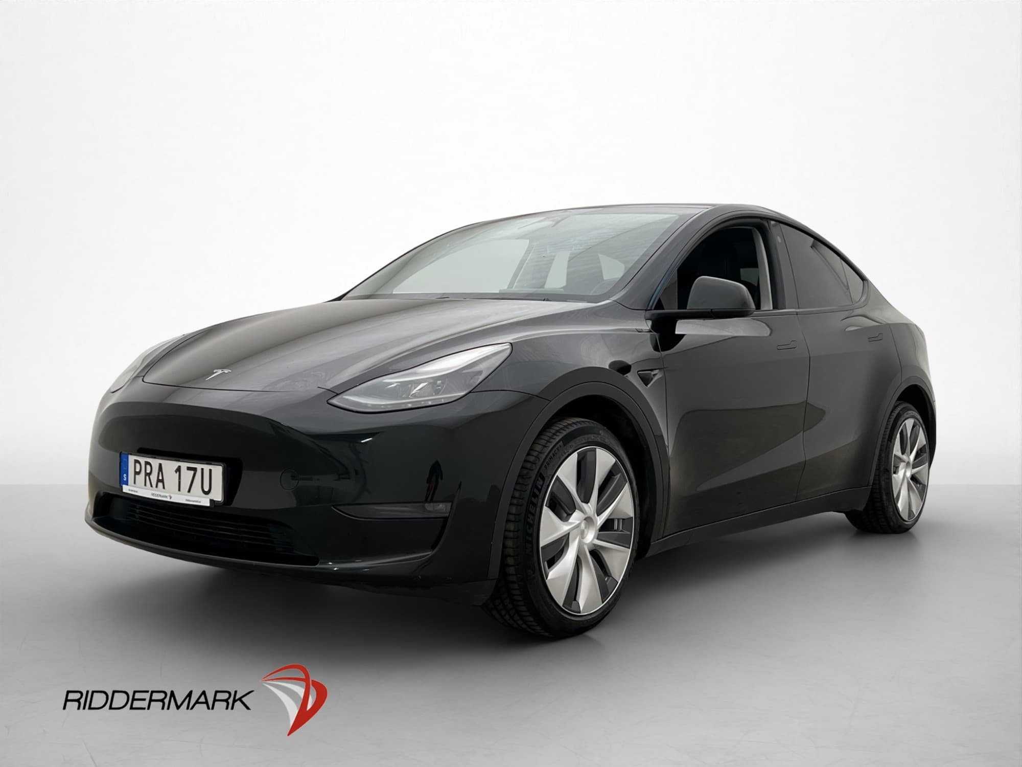 Tesla Model Y Long Range AWD Autopilot Sv-Såld Drag MOMS