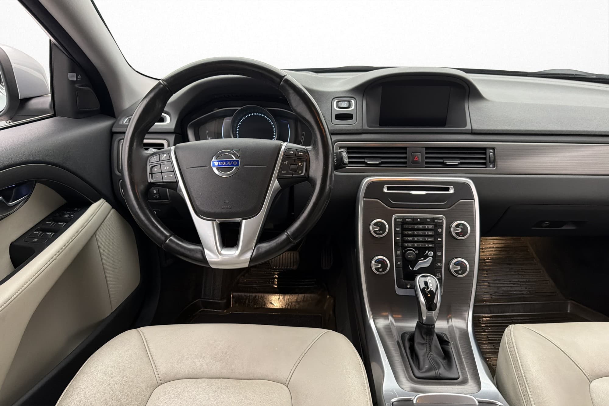 Volvo XC70 D4 AWD Summum Classic VOC Värm Skinn BLIS