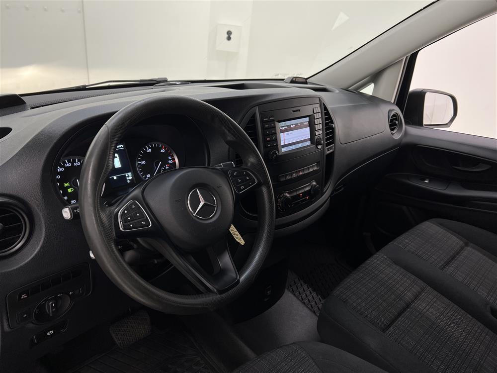 Mercedes-Benz Vito 116 CDI Aut 163hk Värmare Kamera Moms interiör