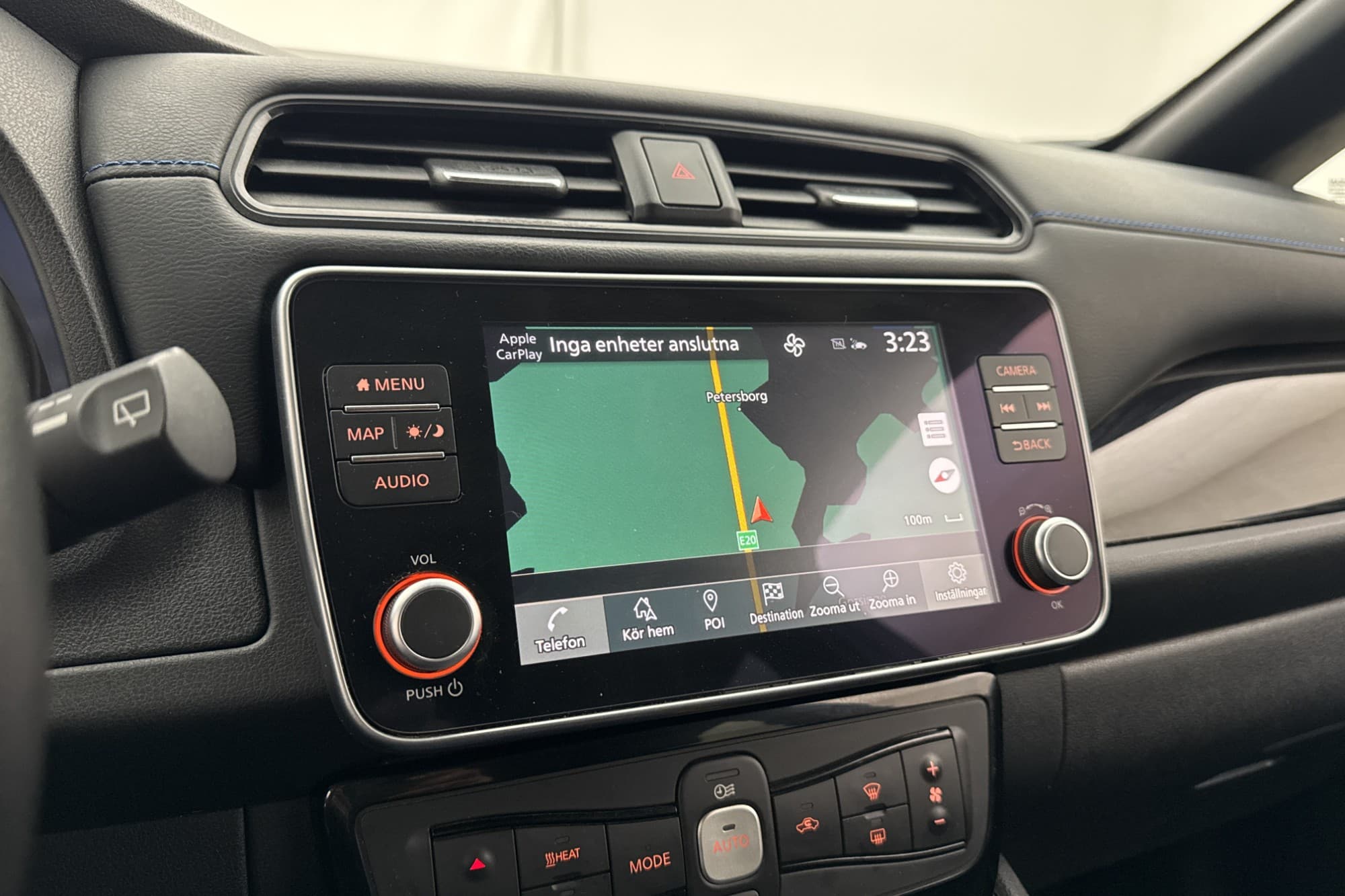 Nissan Leaf e+ 217hk 62 kWh N-Connecta 360° CarPlay Rattvärm