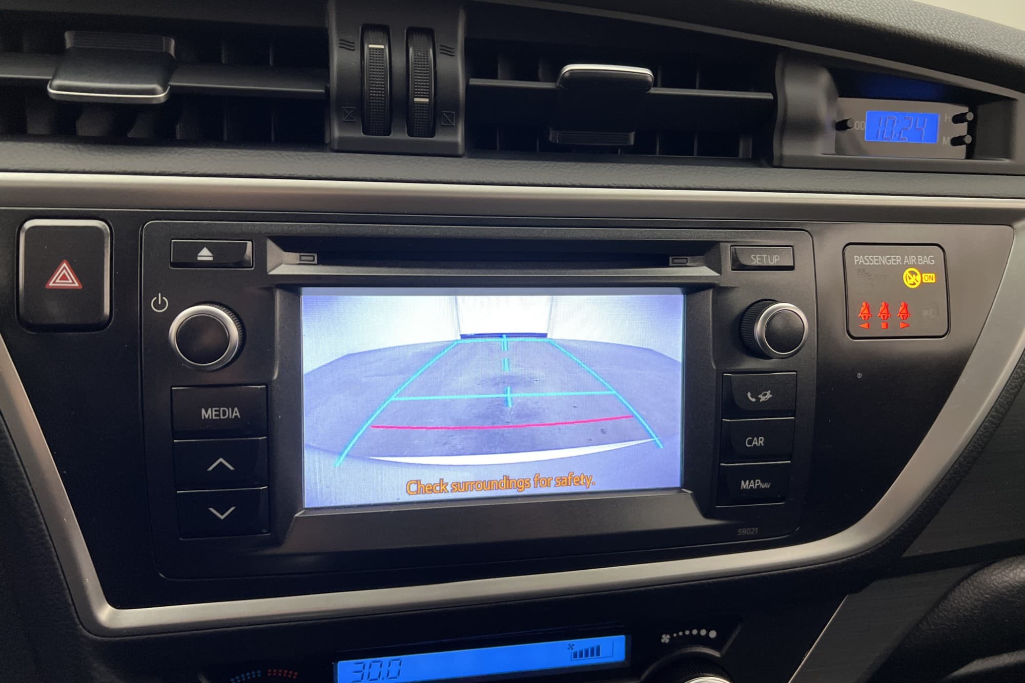 Toyota Auris 1.4 90hk Active M&K-Värmare Kamera Välservad