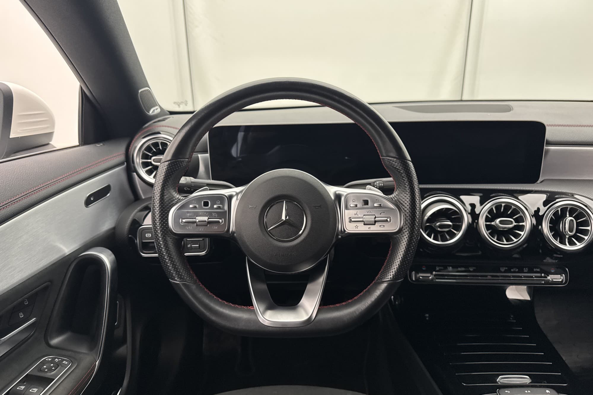 Mercedes-Benz CLA 200 Coupé AMG Wide Burmester Kamera Navi