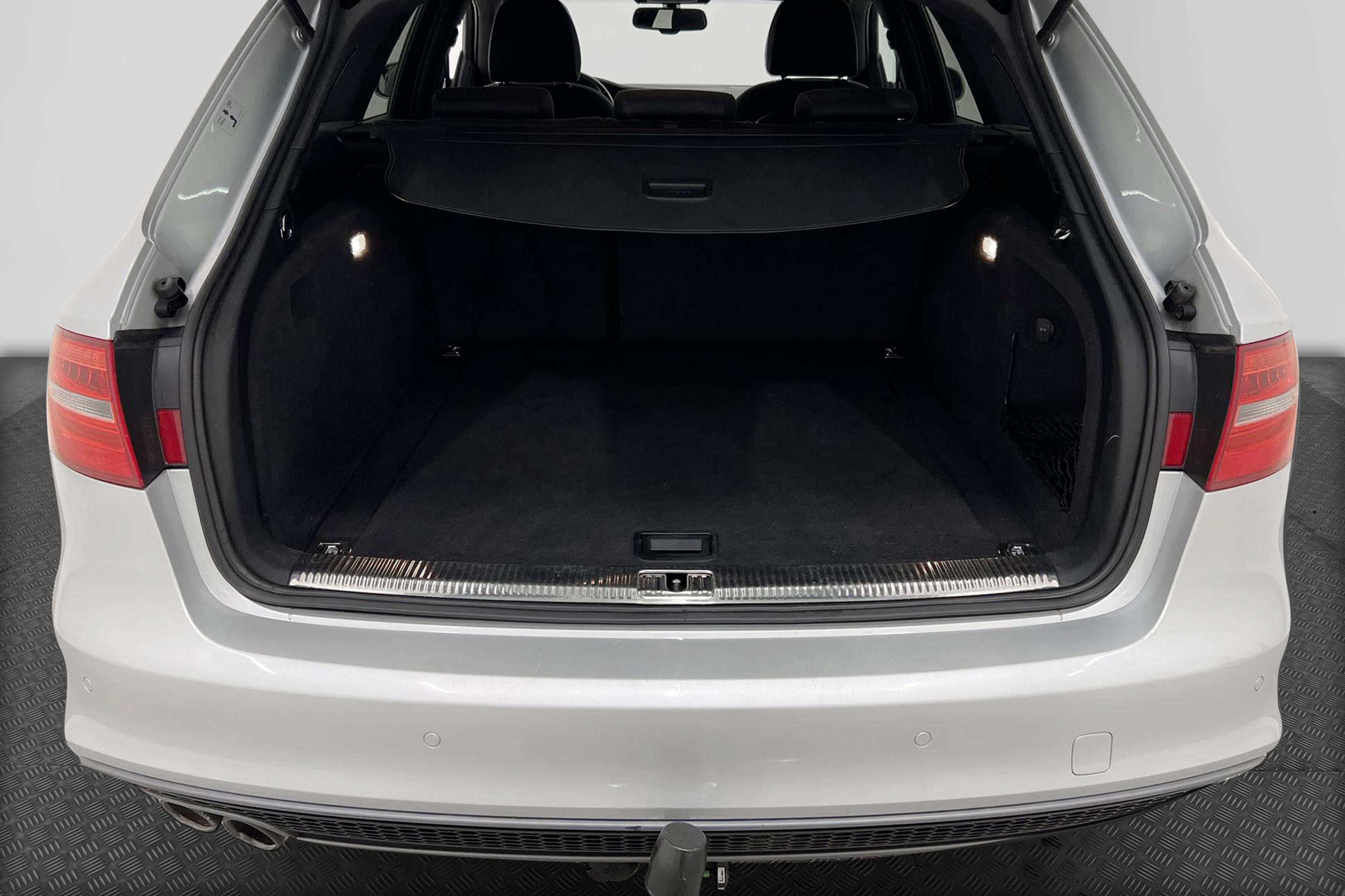 Audi A4 Avant 2.0 TDI Quattro 177hk S-Line Drag 0,55l/mil