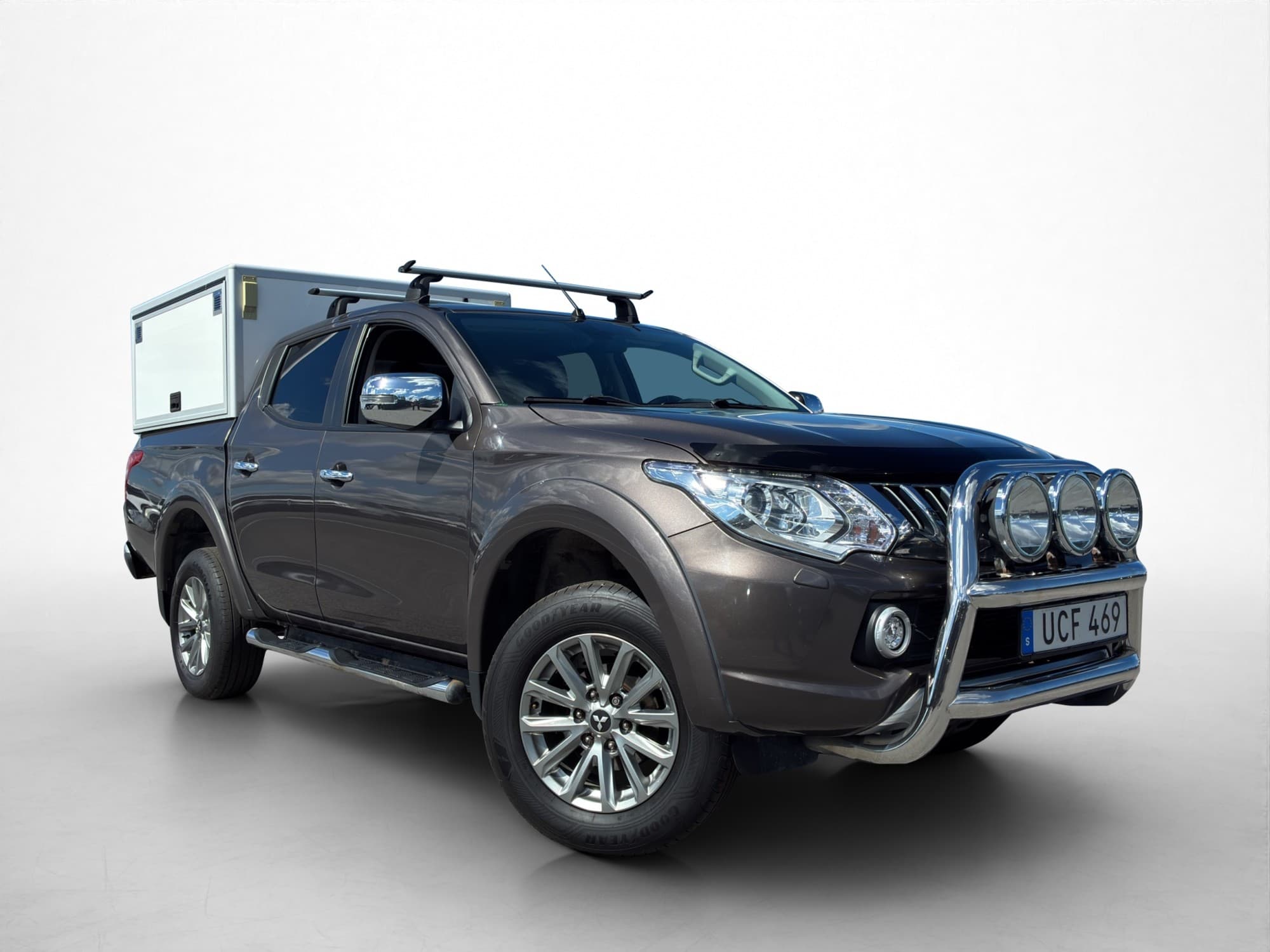 Mitsubishi L200
