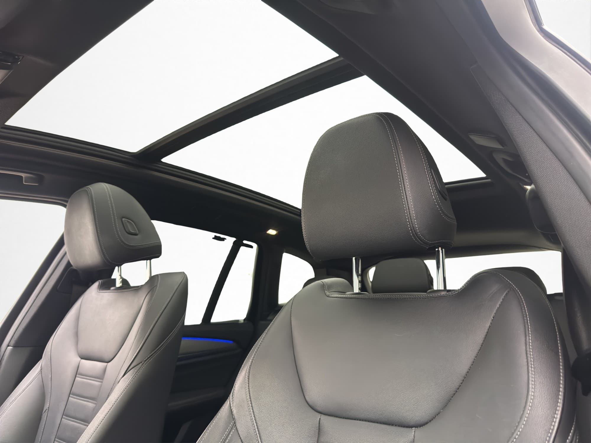 BMW X3 M40i 354hk Innovation Edition Pano H/K HUD 360° Drag