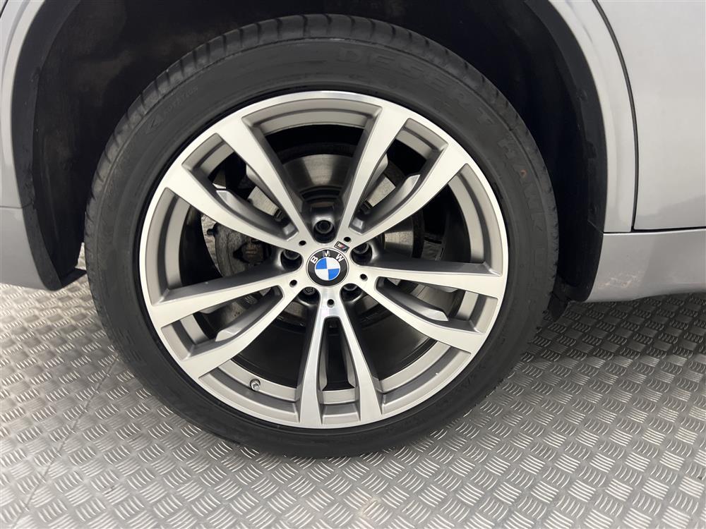 BMW X5 xDrive 30d M Sport Panorama H/K Navi Professionalinteriör